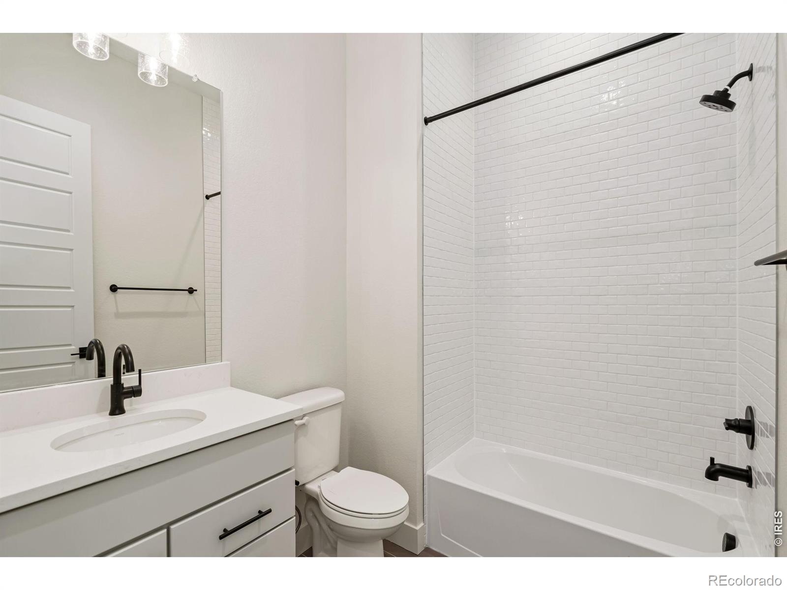 MLS Image #12 for 2978  fleet drive,fort collins, Colorado