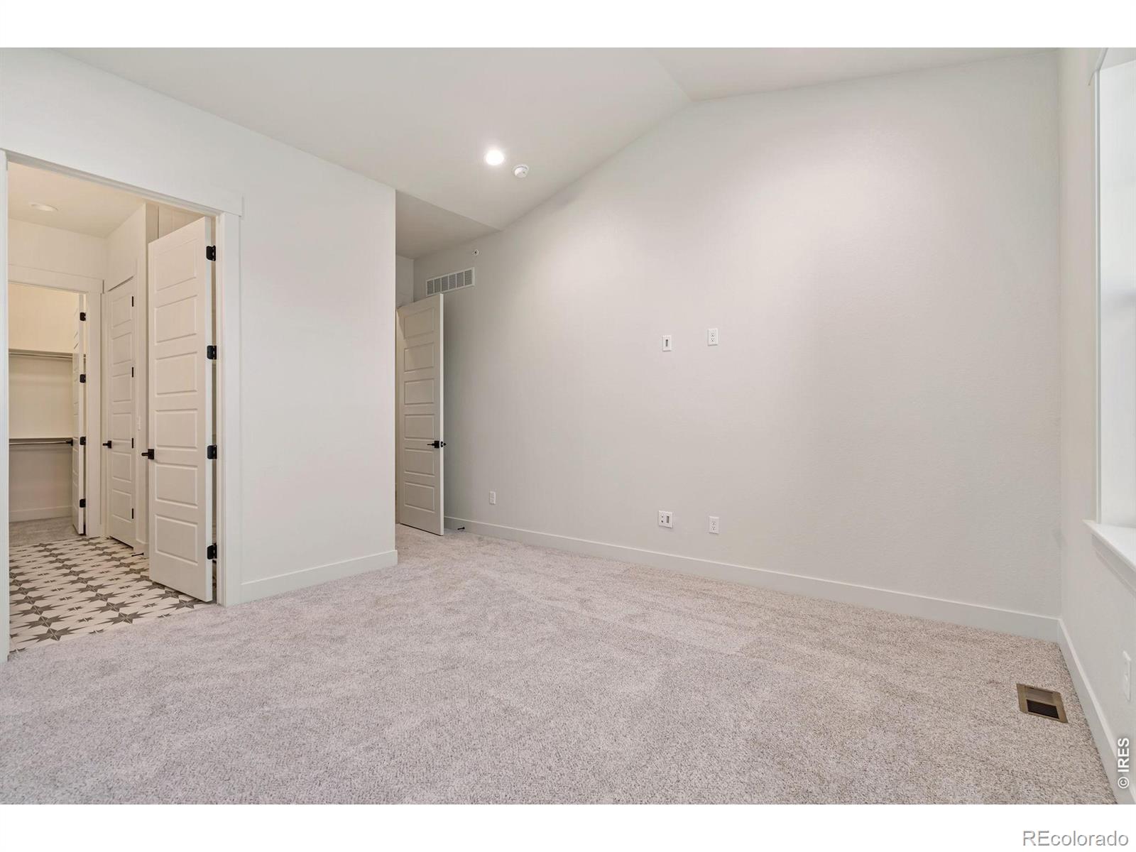 MLS Image #7 for 2978  fleet drive,fort collins, Colorado