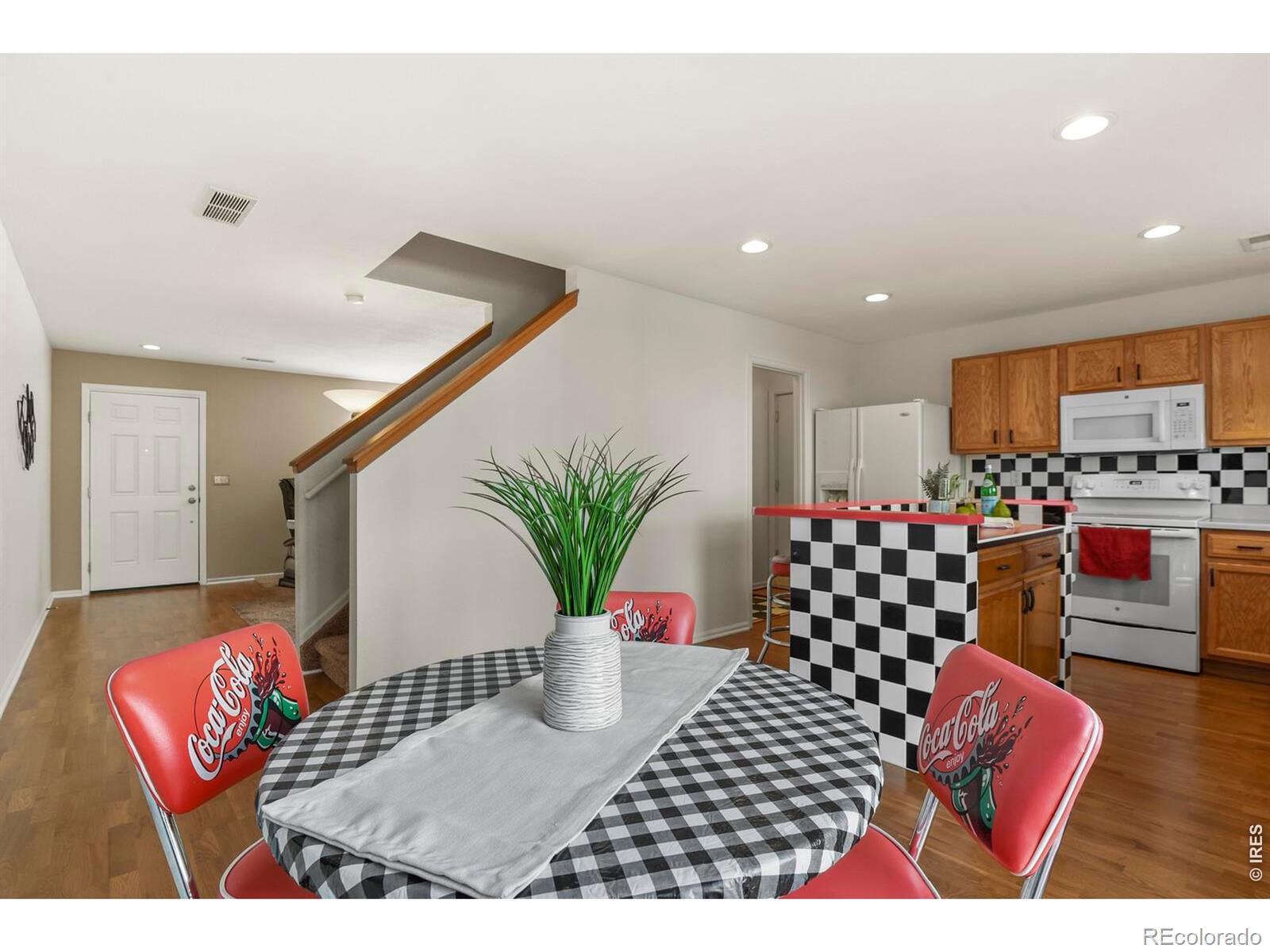 MLS Image #11 for 4669 s swadley way,morrison, Colorado