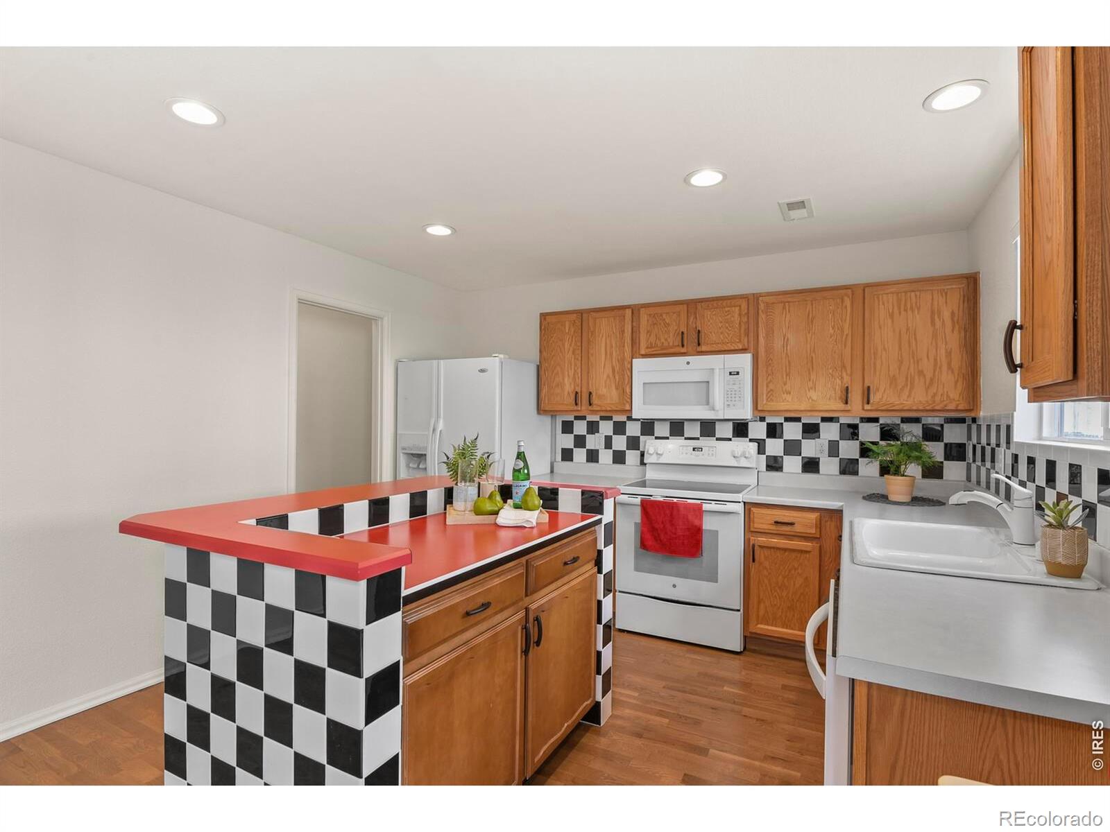 MLS Image #14 for 4669 s swadley way,morrison, Colorado