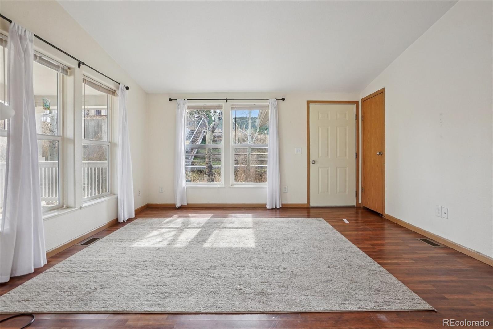 MLS Image #11 for 133 e grand avenue,hot sulphur springs, Colorado