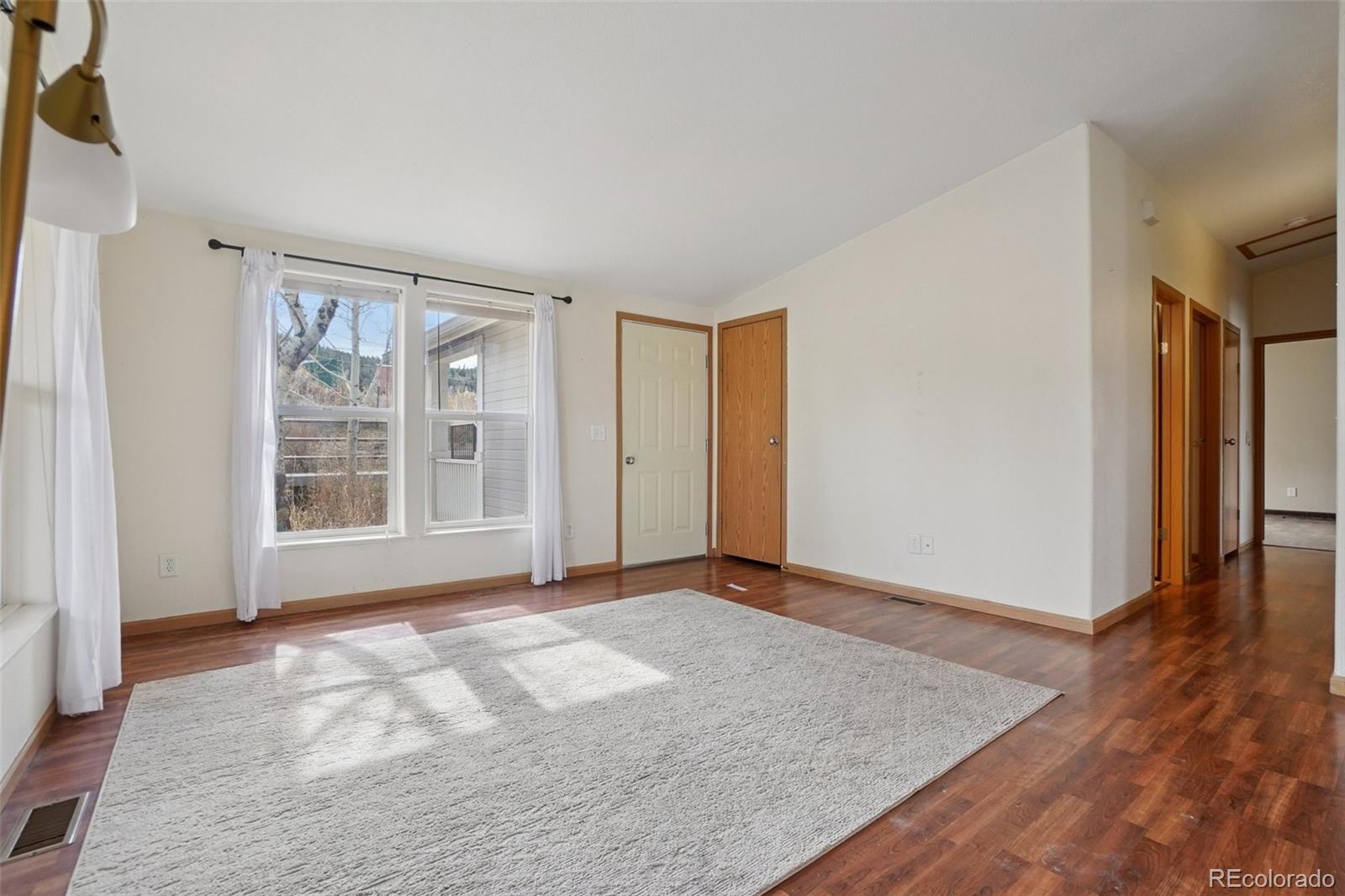 MLS Image #12 for 133 e grand avenue,hot sulphur springs, Colorado