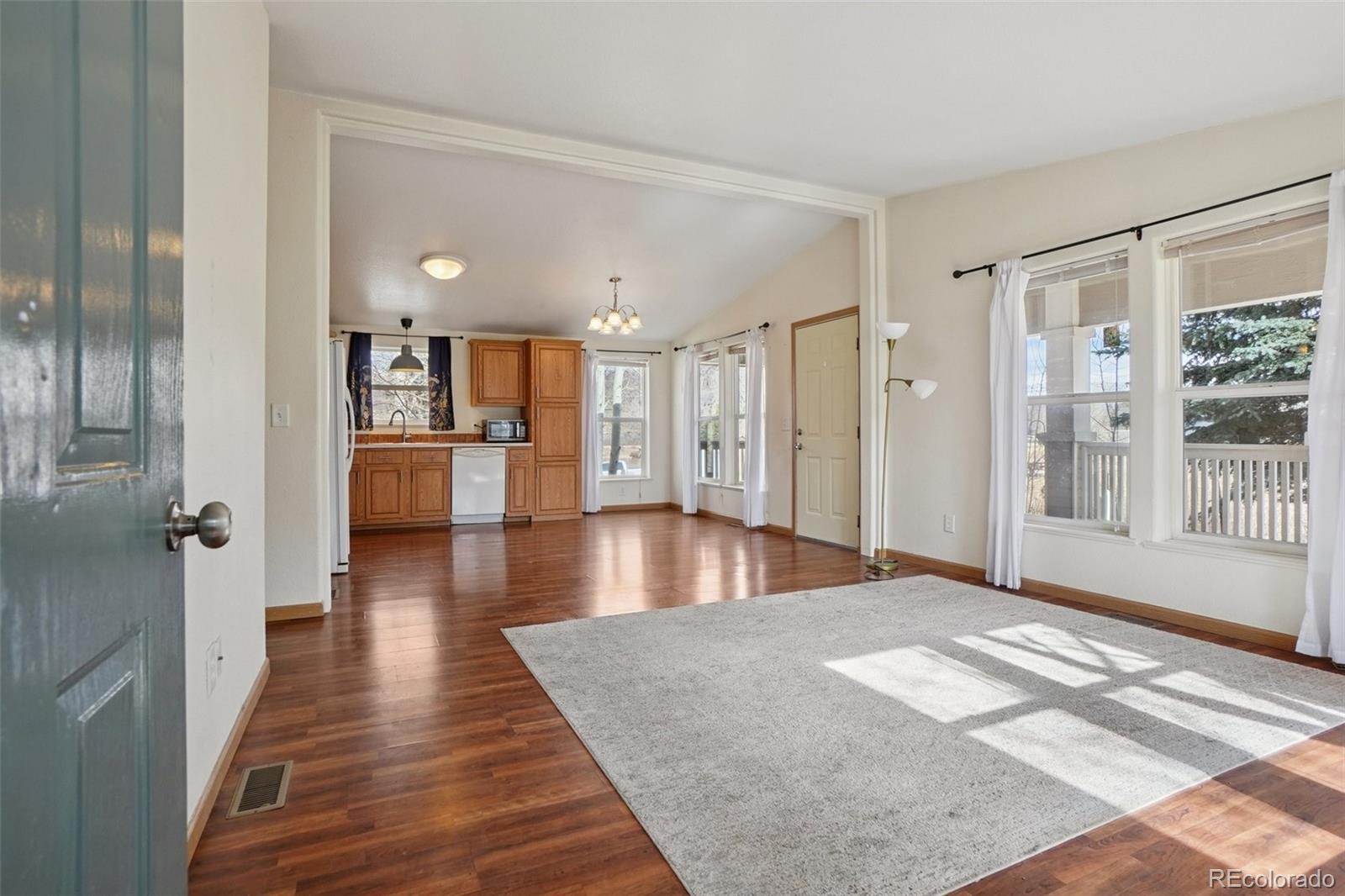 MLS Image #15 for 133 e grand avenue,hot sulphur springs, Colorado