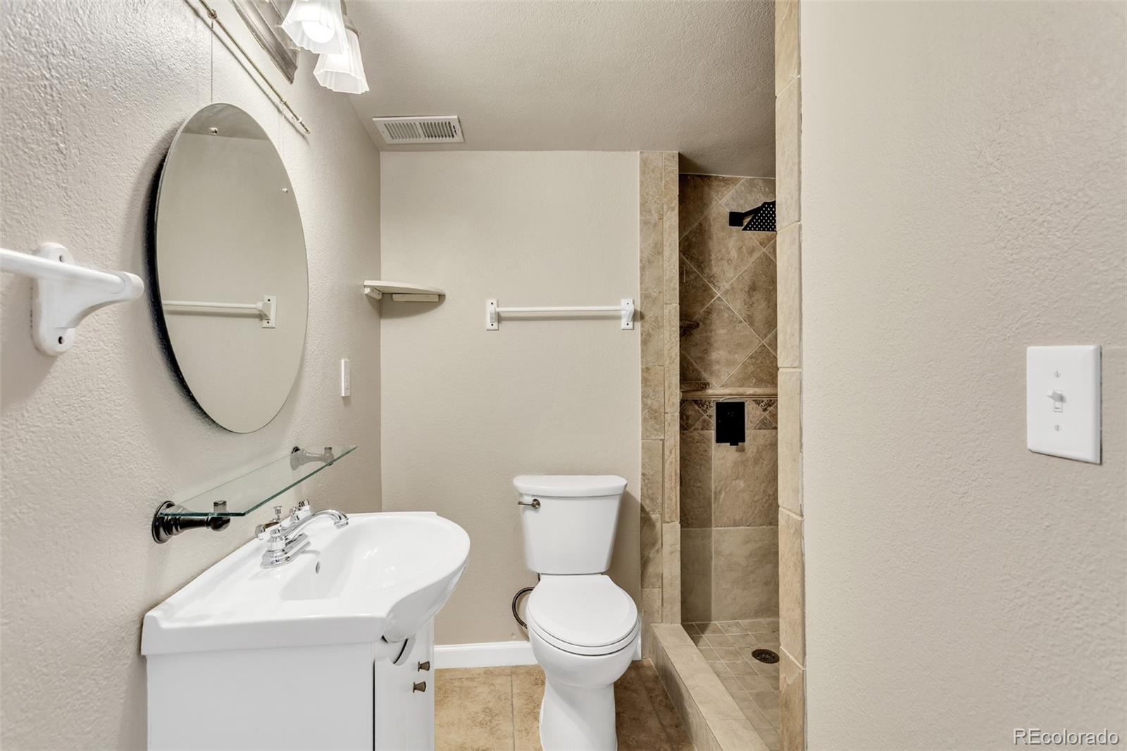 MLS Image #16 for 4101 s espana way,aurora, Colorado