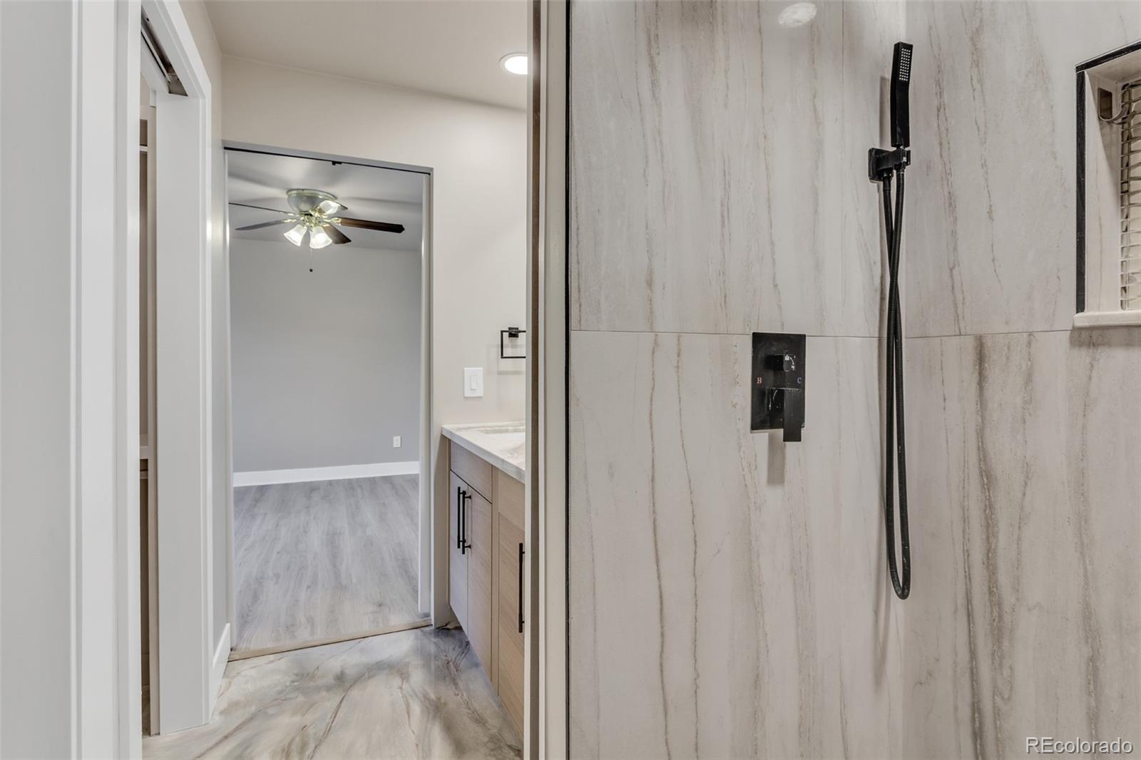 MLS Image #28 for 4101 s espana way,aurora, Colorado