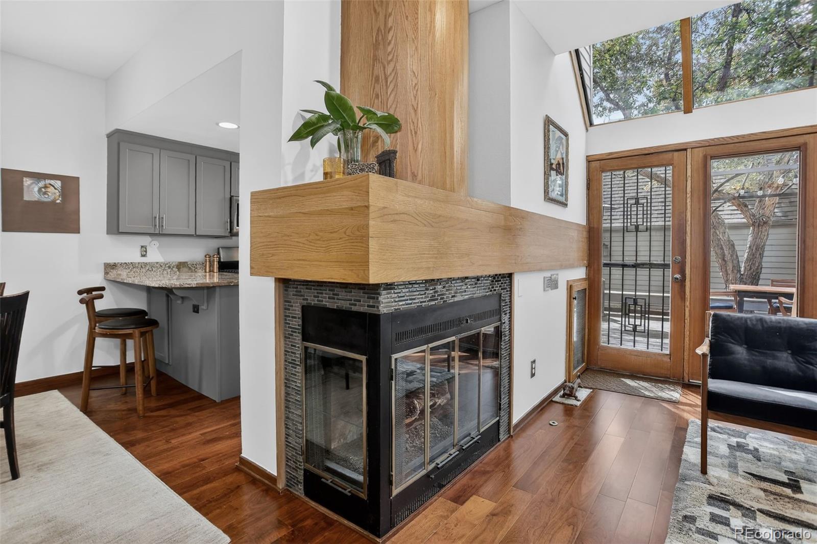 MLS Image #11 for 353  harrison street ,denver, Colorado