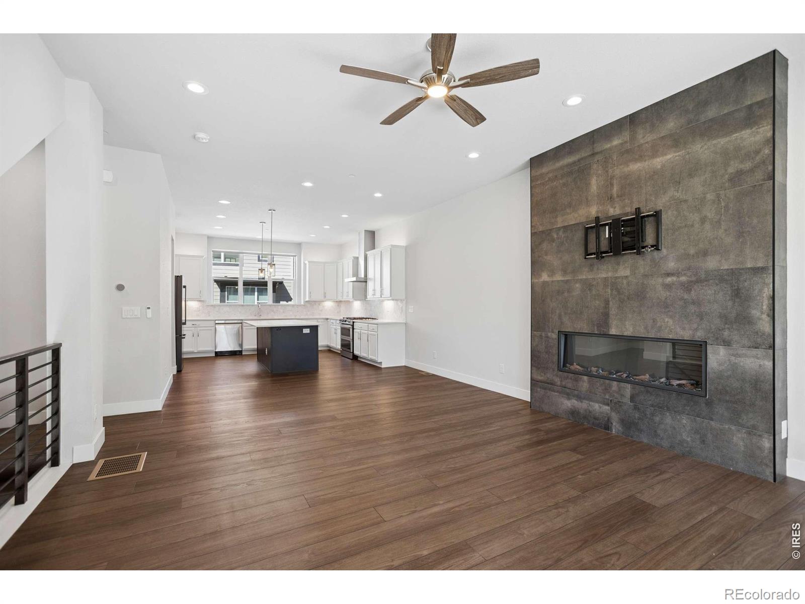 MLS Image #14 for 2271  buttercup lane,superior, Colorado