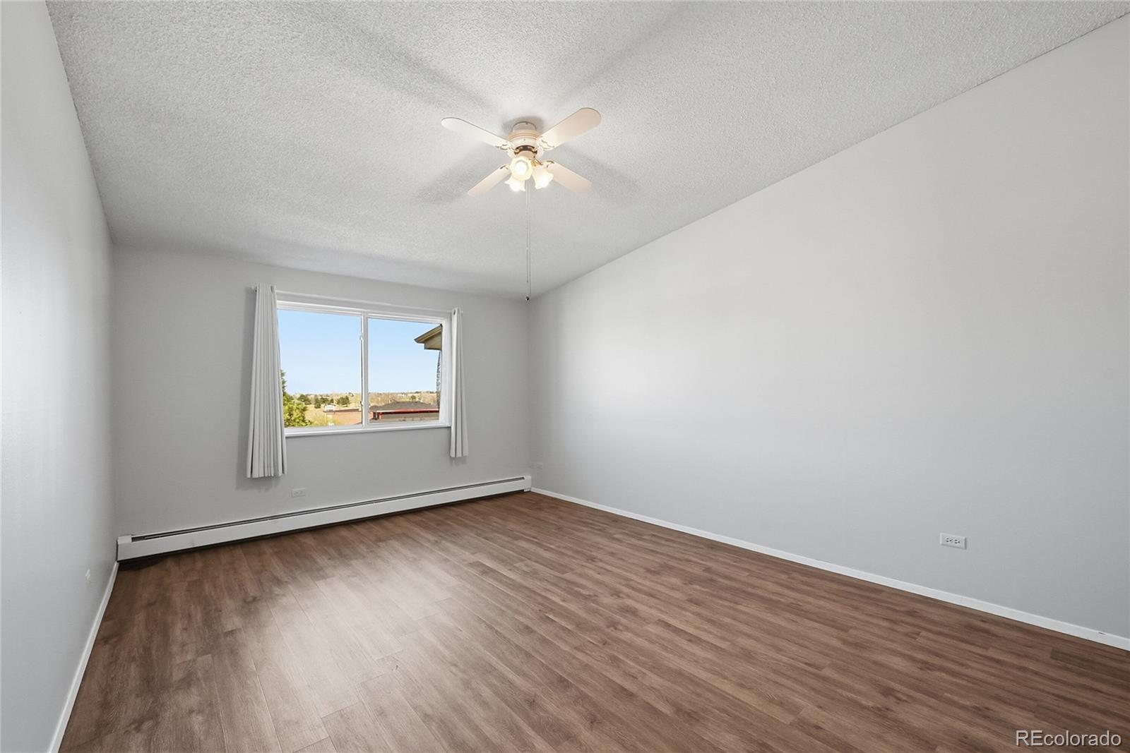 MLS Image #15 for 350 s clinton street,denver, Colorado