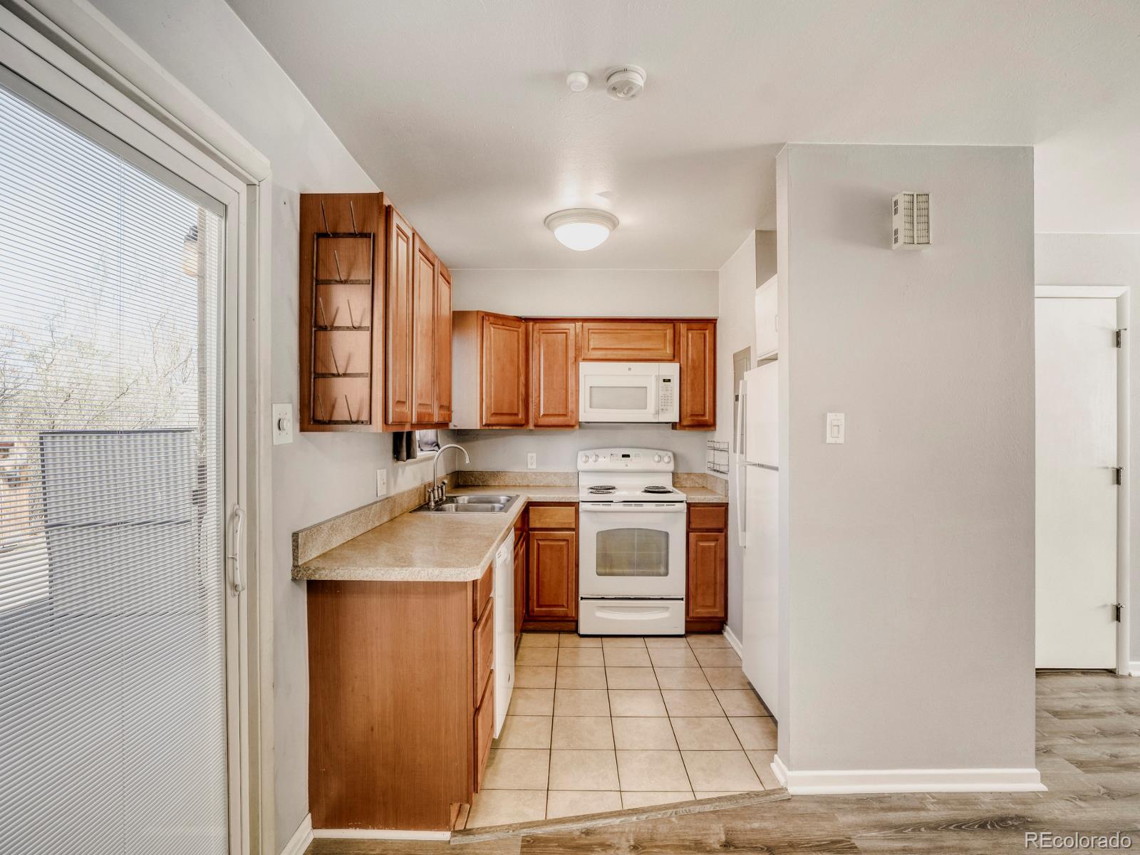 MLS Image #10 for 1397  vance street,lakewood, Colorado