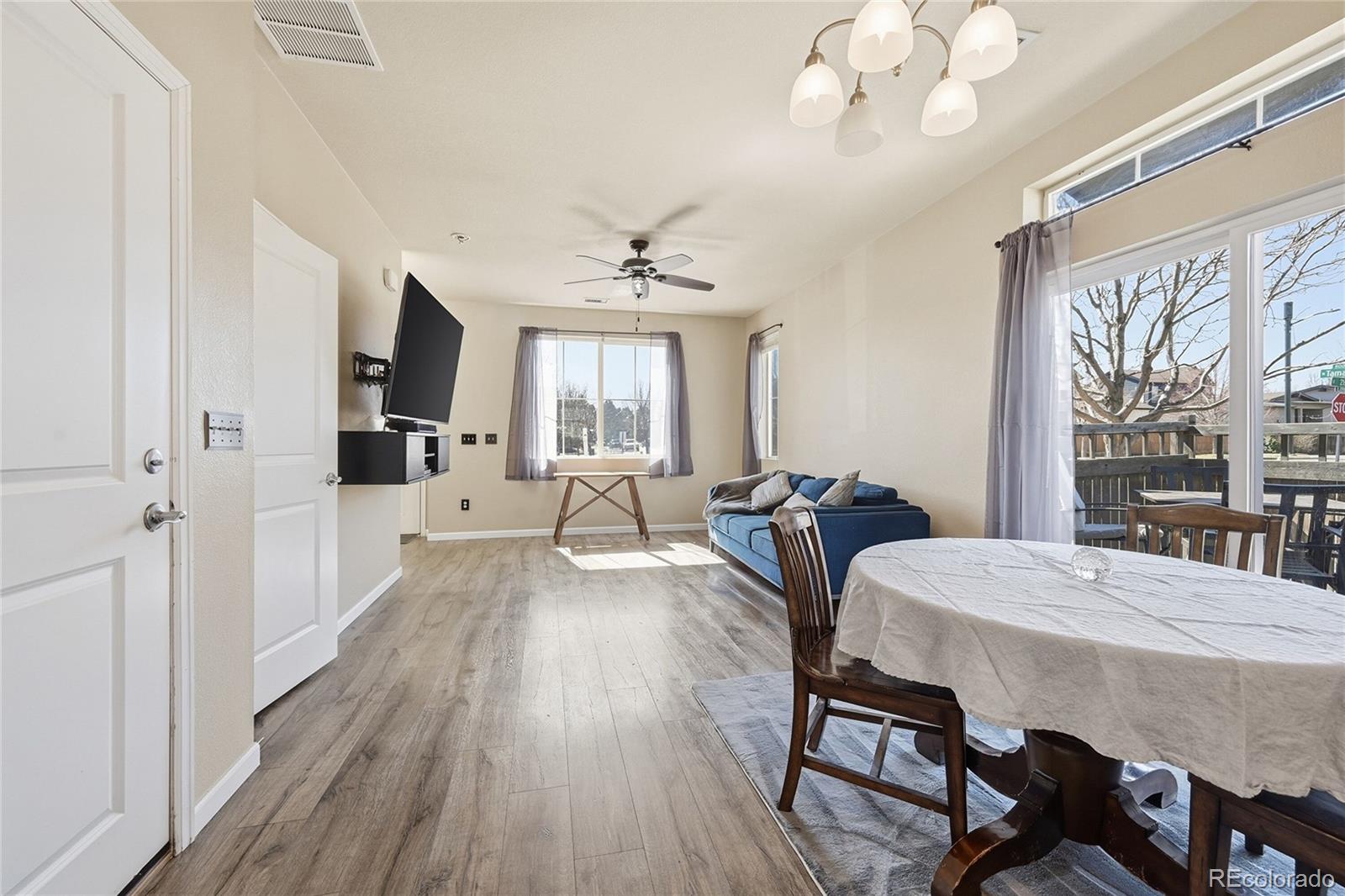 MLS Image #10 for 8005 e 21st avenue ,denver, Colorado
