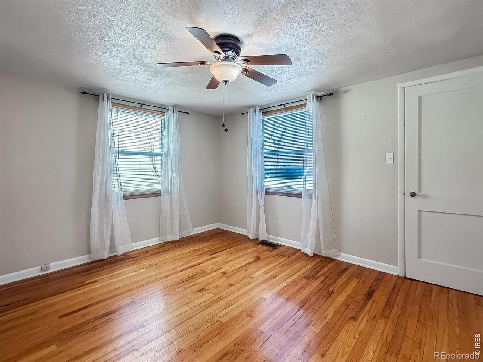 MLS Image #14 for 525  cleveland street,sterling, Colorado
