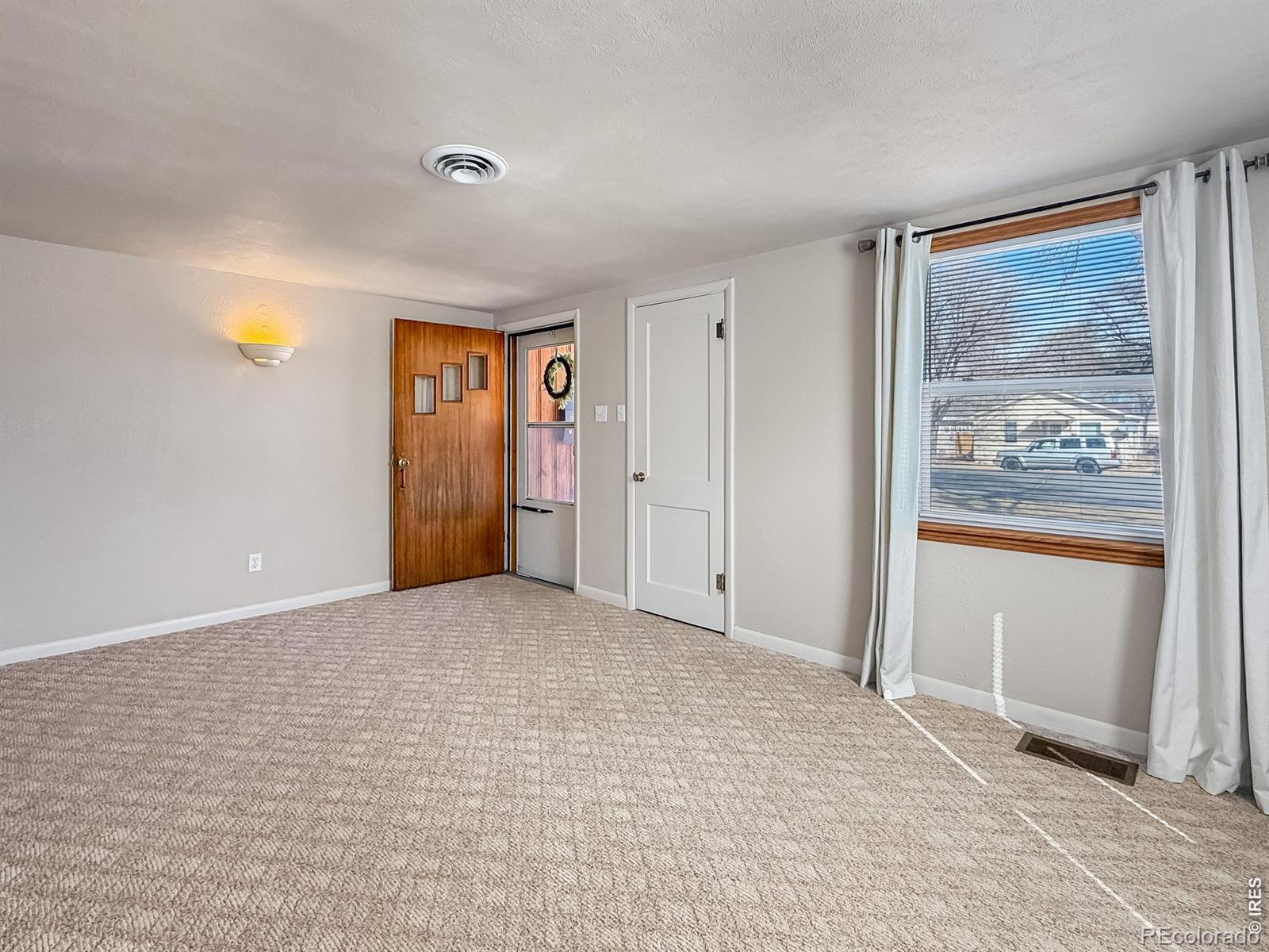 MLS Image #5 for 525  cleveland street,sterling, Colorado
