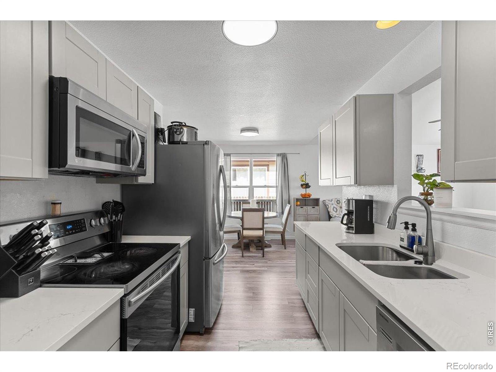 MLS Image #6 for 832  thornhill place,fort collins, Colorado