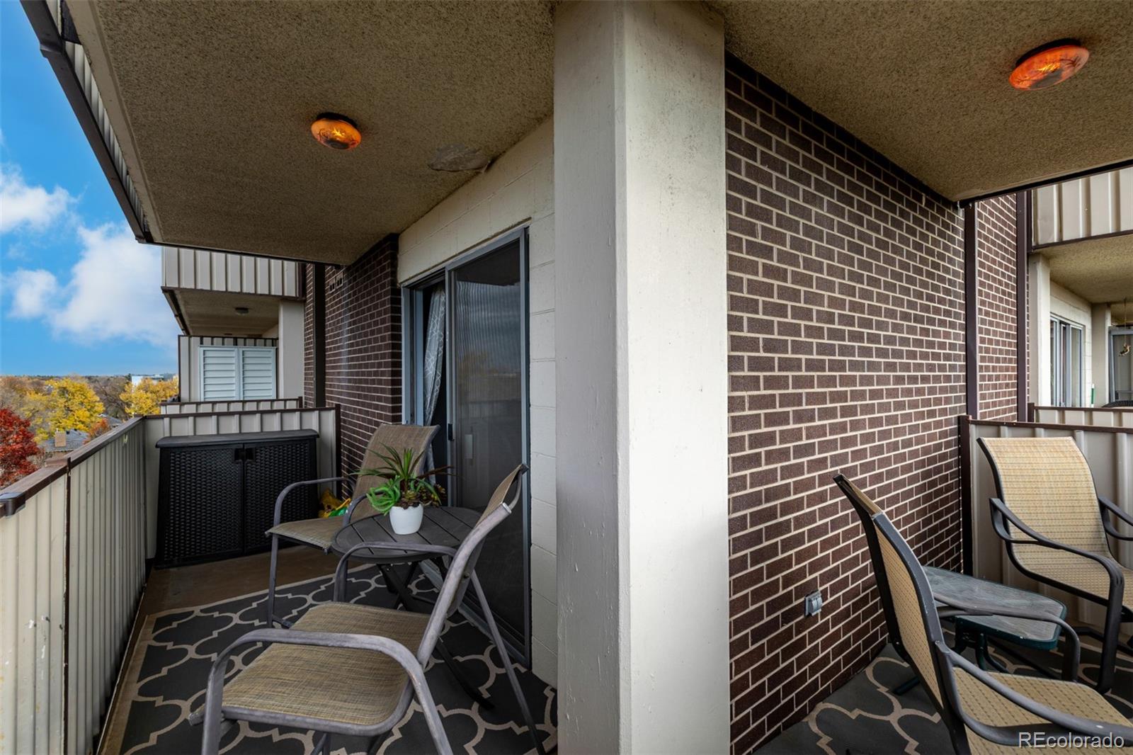 MLS Image #13 for 1313  steele street,denver, Colorado