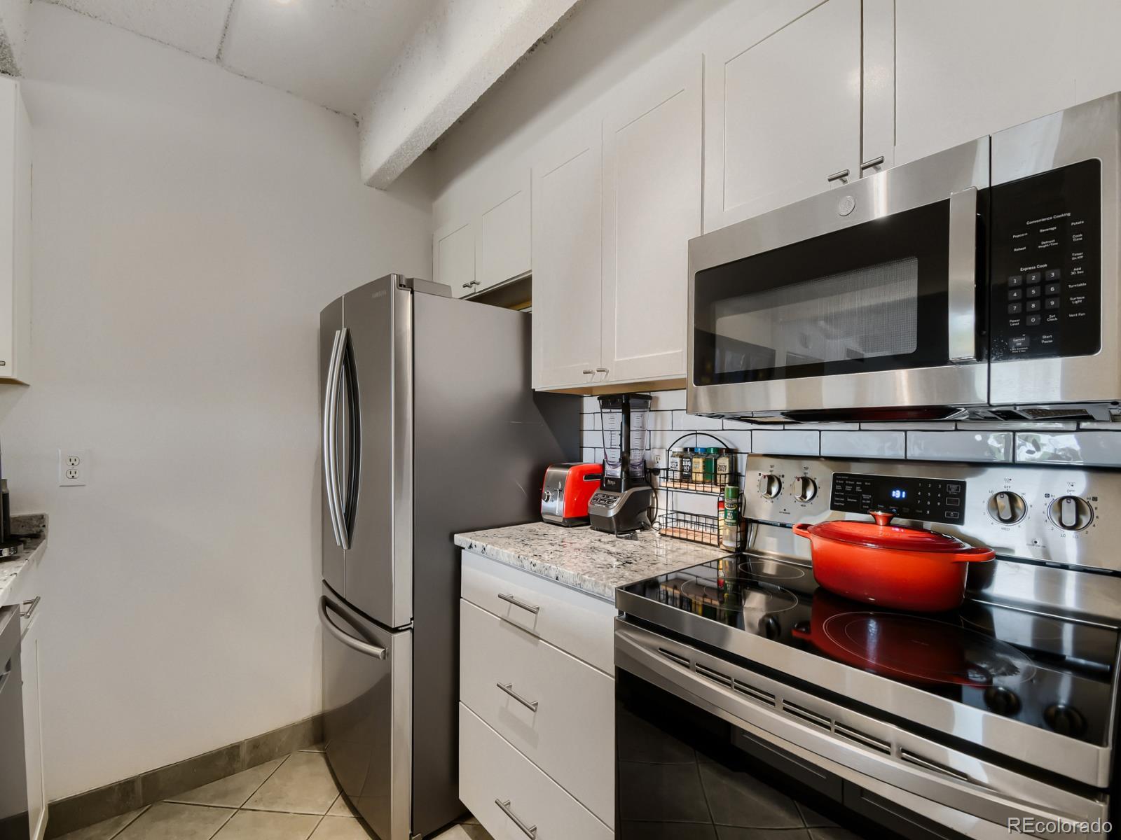 MLS Image #5 for 1433 n williams street 305,denver, Colorado