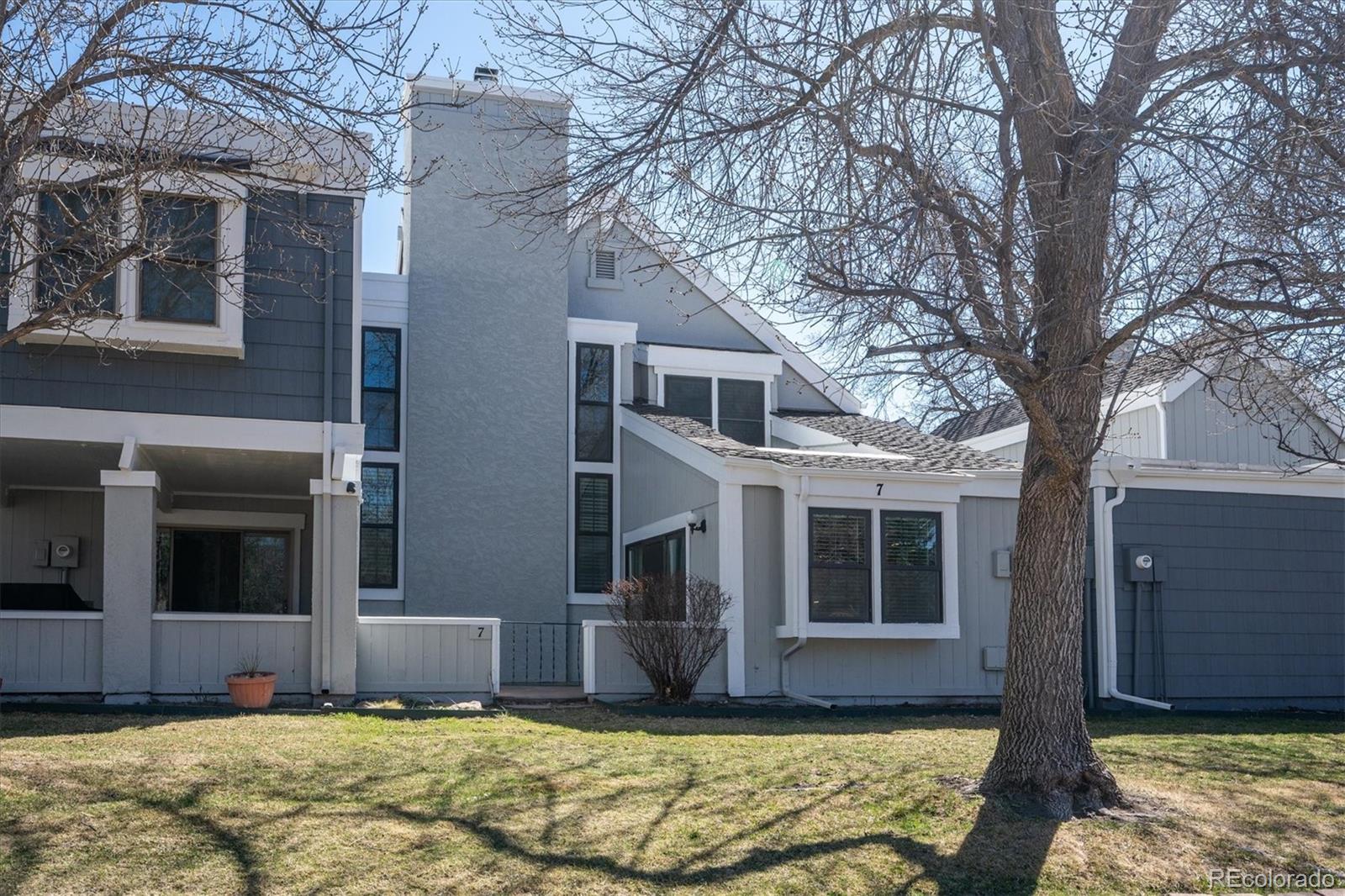 MLS Image #26 for 2770 s elmira street,denver, Colorado
