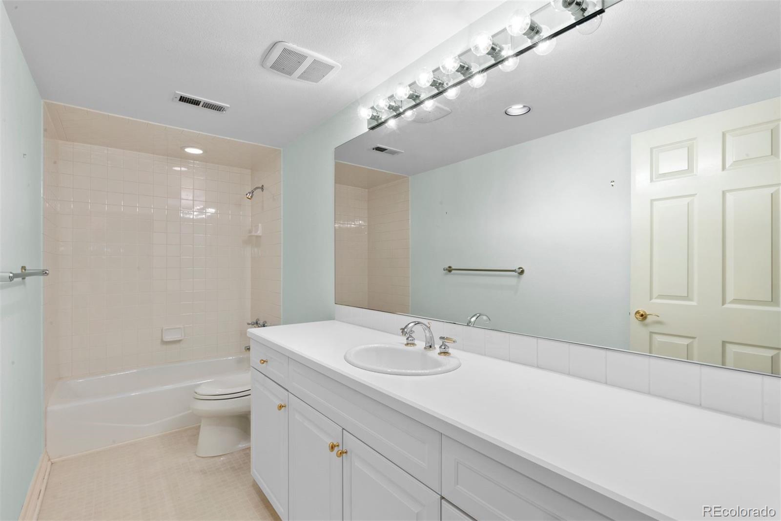 MLS Image #36 for 2450 e alameda avenue,denver, Colorado