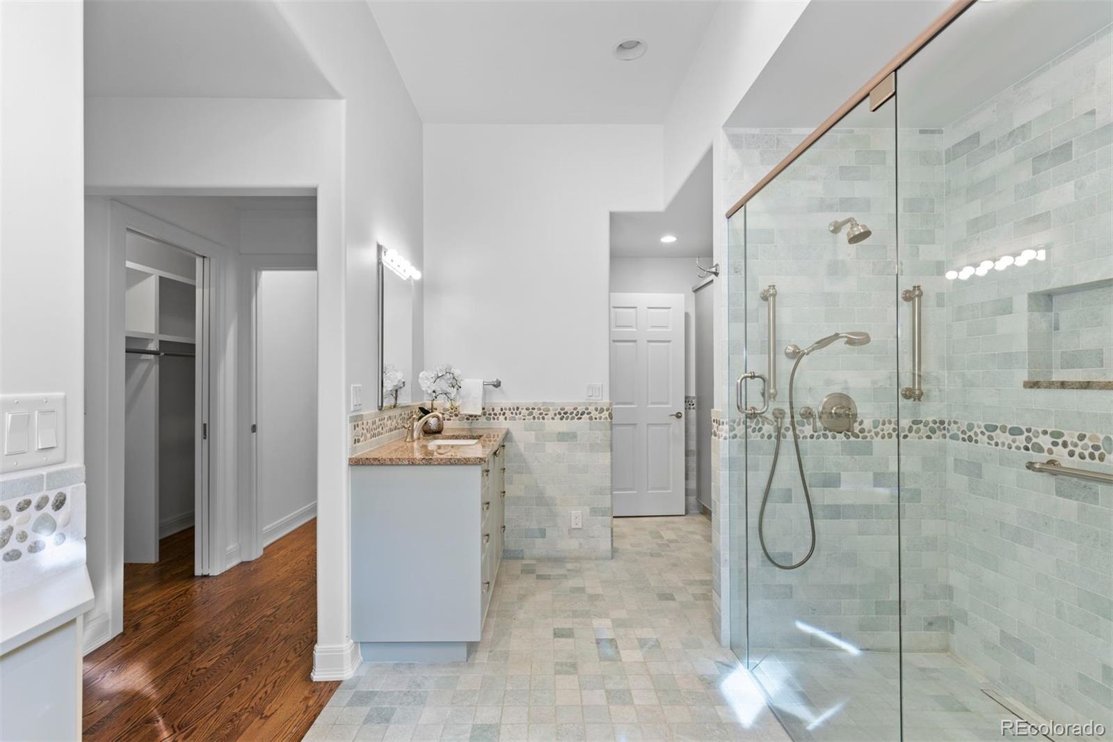 MLS Image #7 for 2450 e alameda avenue,denver, Colorado