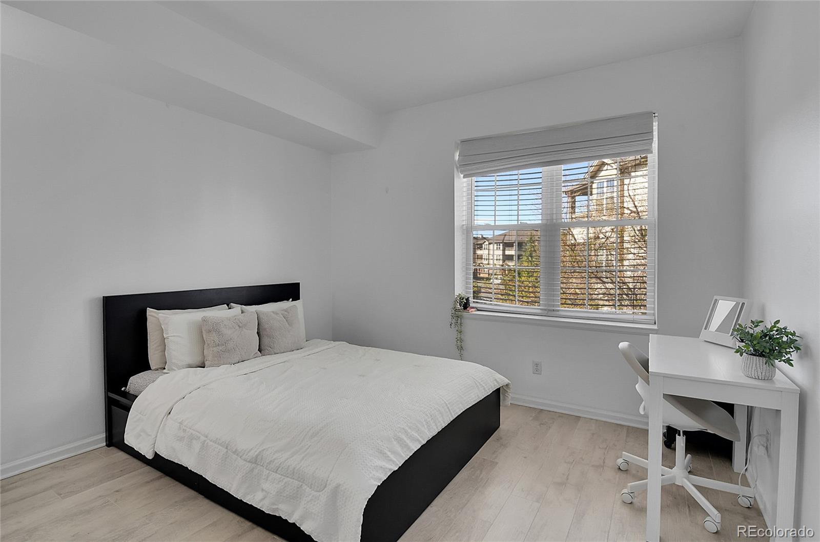 MLS Image #15 for 12768  ironstone way 204,parker, Colorado
