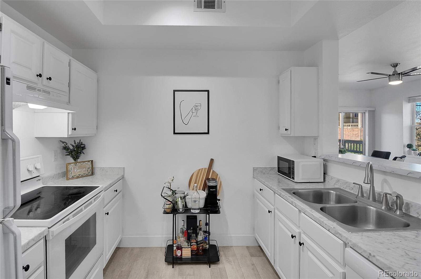 MLS Image #8 for 12768  ironstone way 204,parker, Colorado