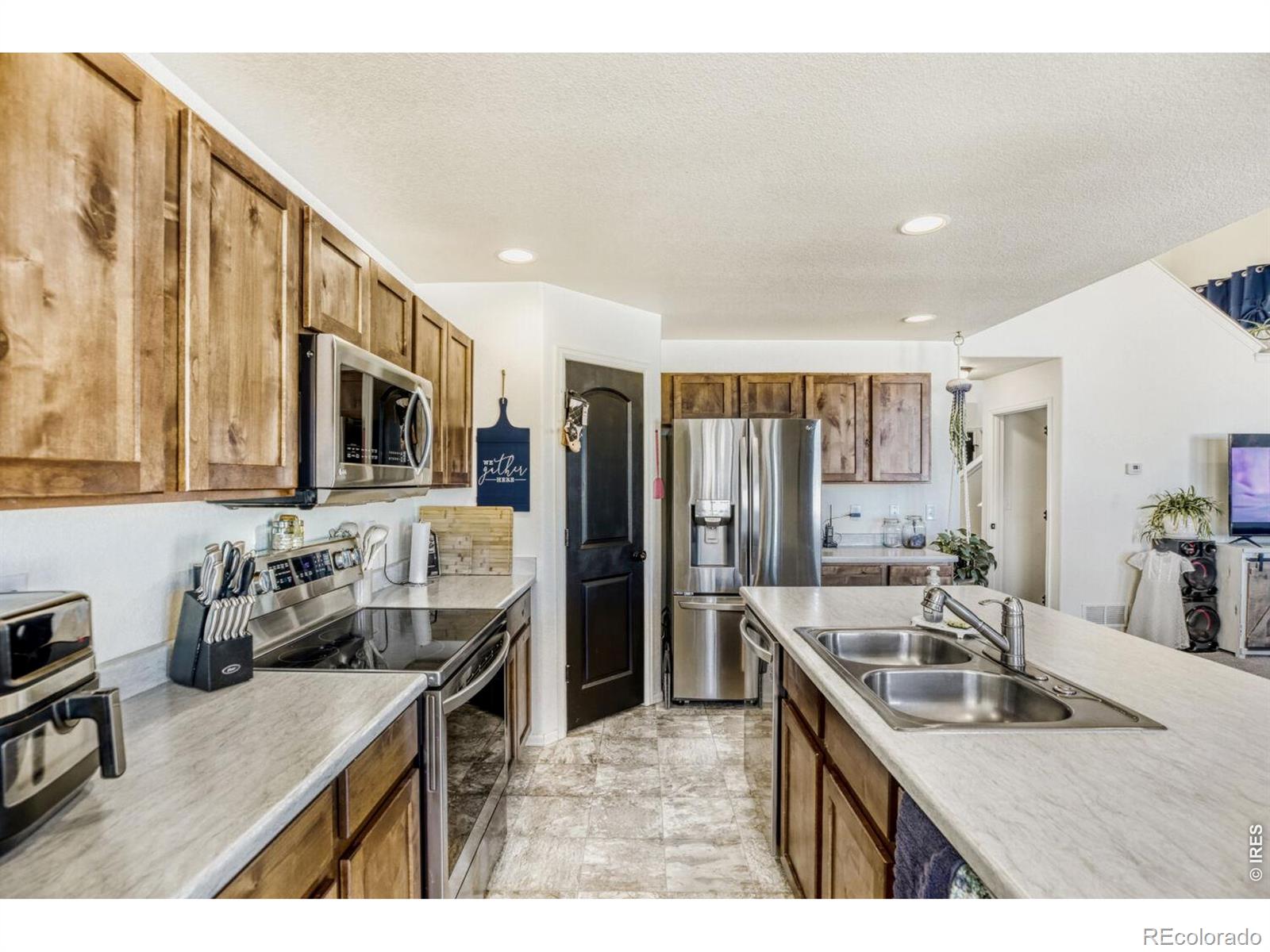 MLS Image #10 for 1802  104th avenue,greeley, Colorado