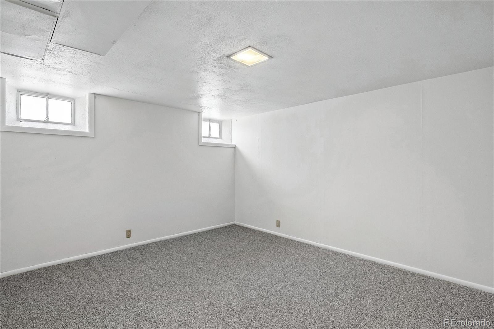 MLS Image #16 for 794  niagara street,denver, Colorado