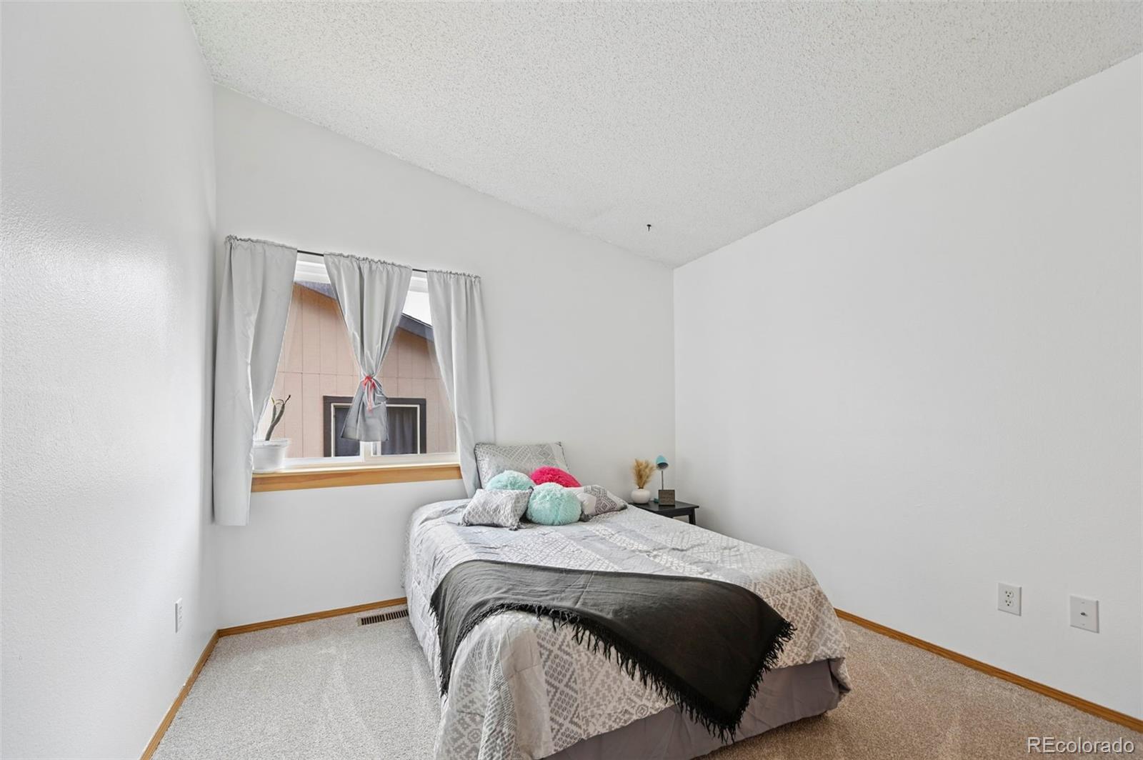 MLS Image #13 for 6359  gunshot pass drive,colorado springs, Colorado