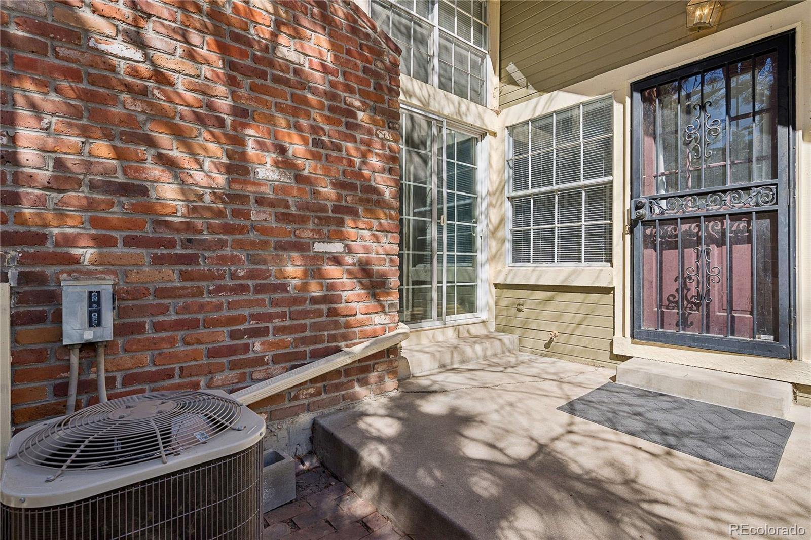 MLS Image #20 for 2003 s helena street,aurora, Colorado