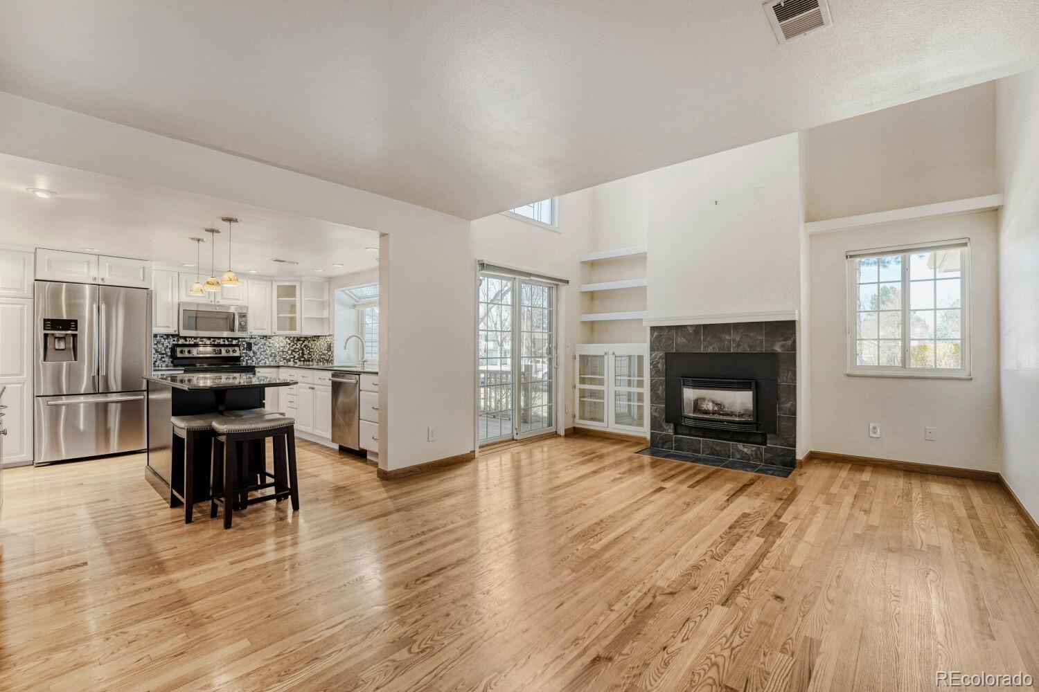 MLS Image #3 for 12662 e warren drive,aurora, Colorado
