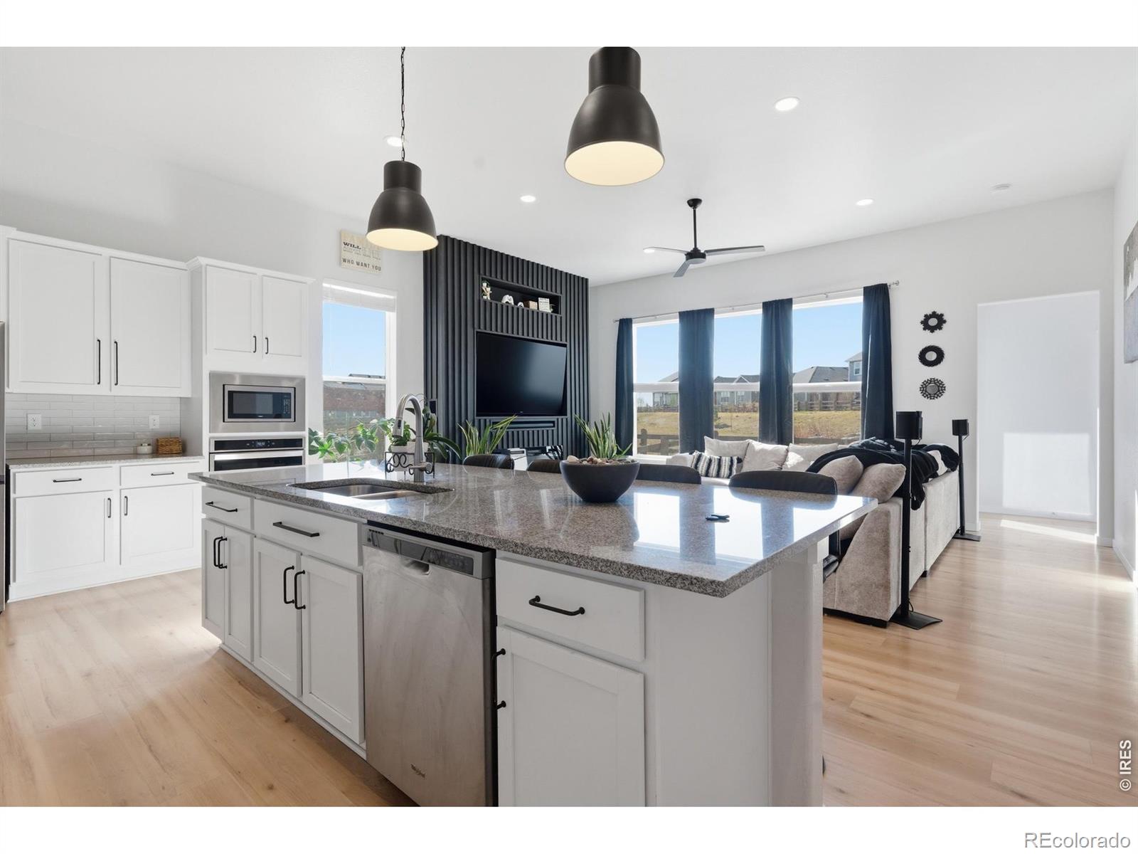 MLS Image #3 for 4274  martinson drive,loveland, Colorado