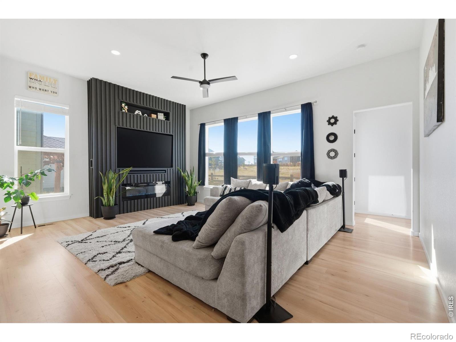 MLS Image #5 for 4274  martinson drive,loveland, Colorado