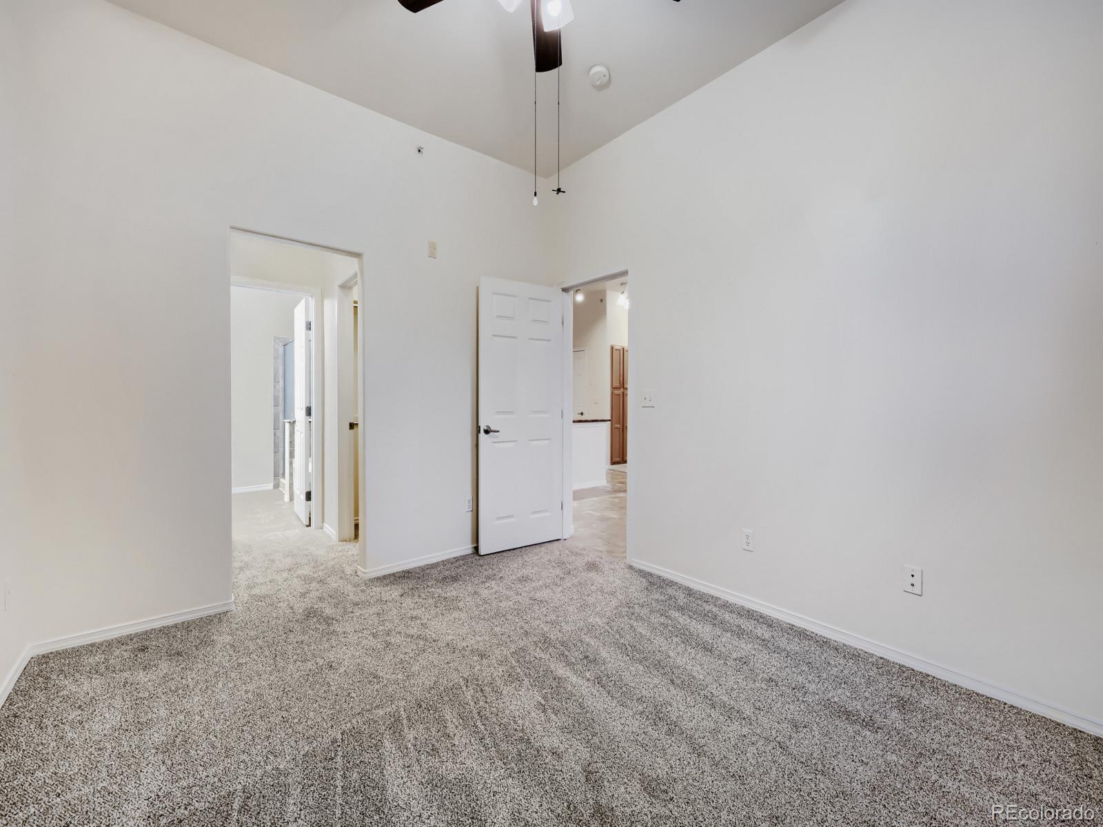 MLS Image #11 for 8467  canyon rim circle,englewood, Colorado
