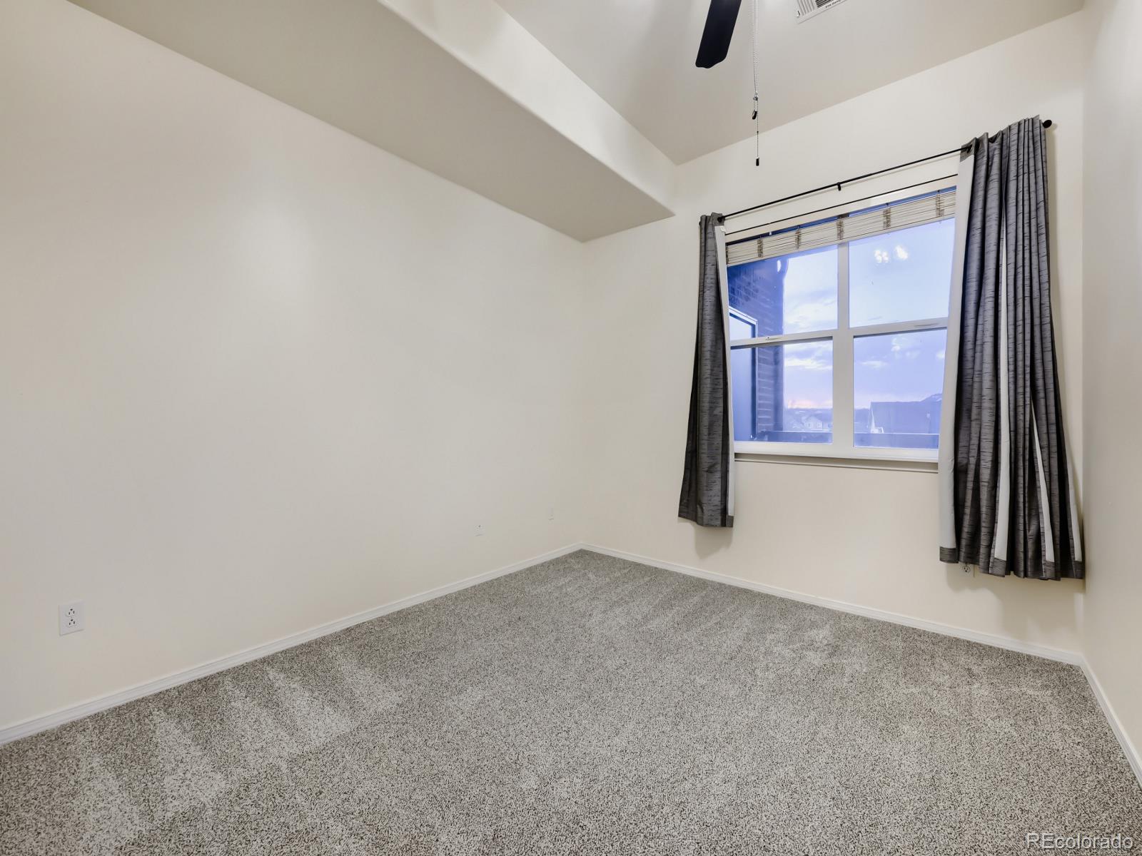 MLS Image #14 for 8467  canyon rim circle,englewood, Colorado