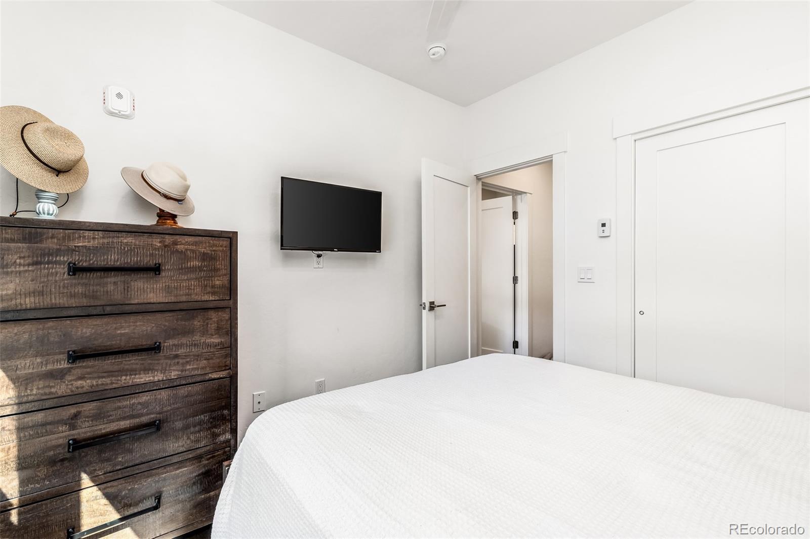 MLS Image #26 for 930  blue river parkway,silverthorne, Colorado