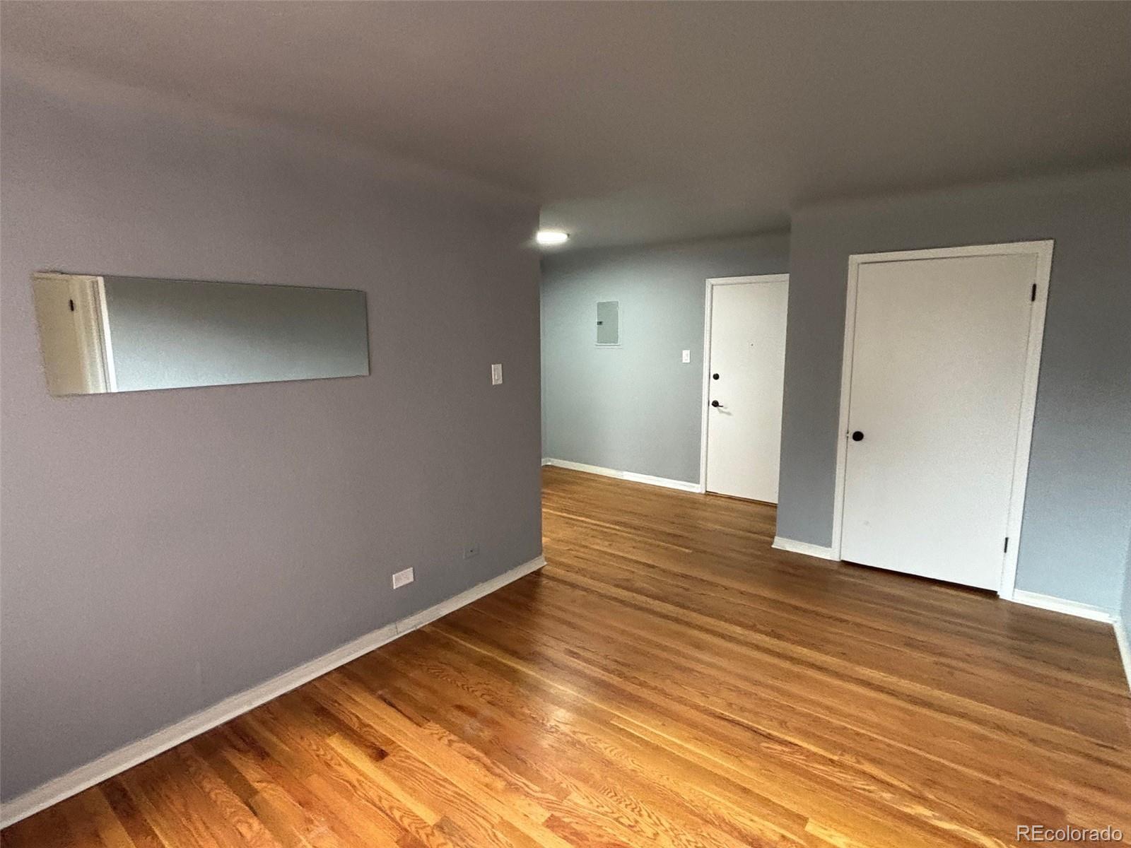 MLS Image #5 for 85 n grant street,denver, Colorado