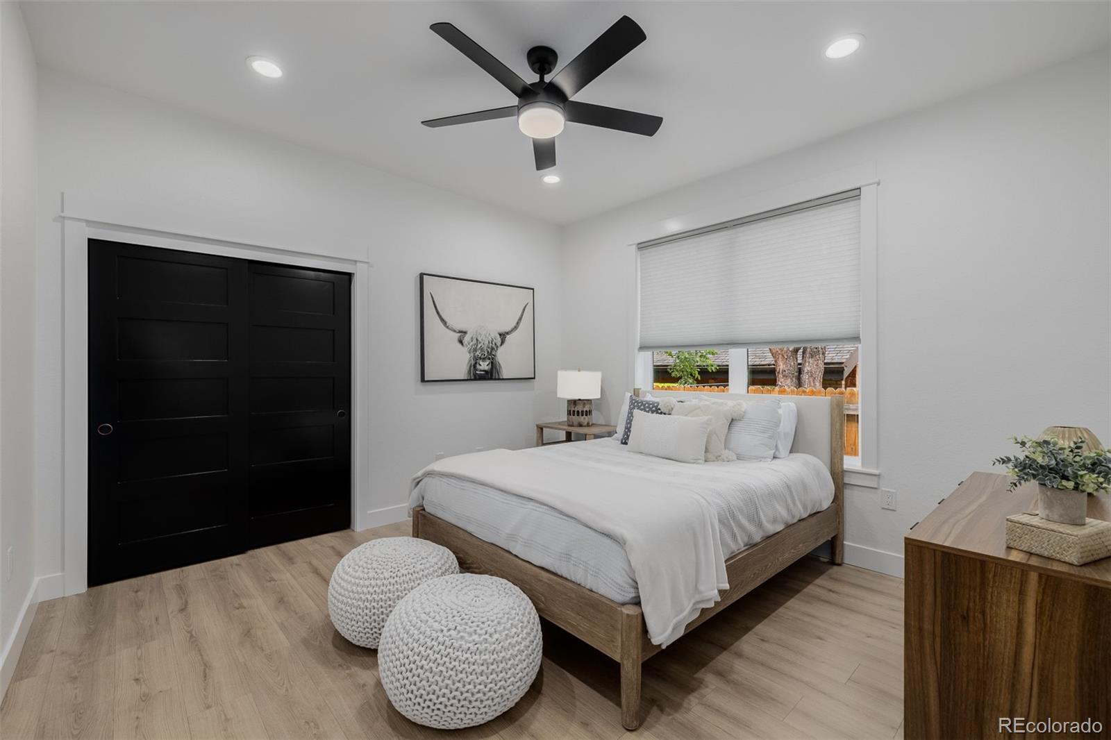 MLS Image #15 for 2901 s bellaire street,denver, Colorado