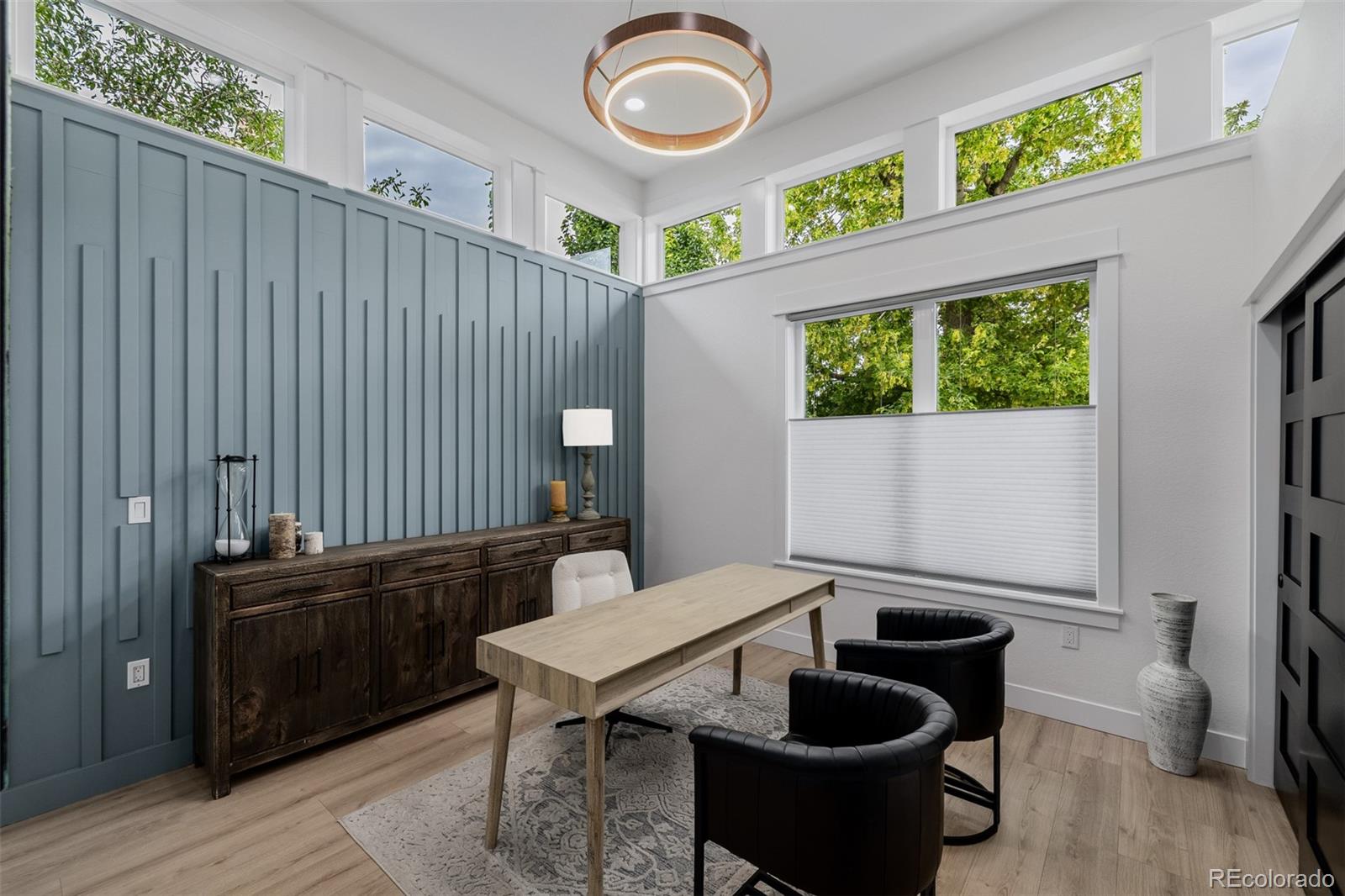 MLS Image #17 for 2901 s bellaire street,denver, Colorado