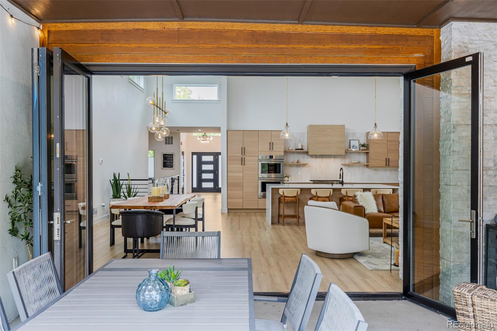 MLS Image #25 for 2901 s bellaire street,denver, Colorado