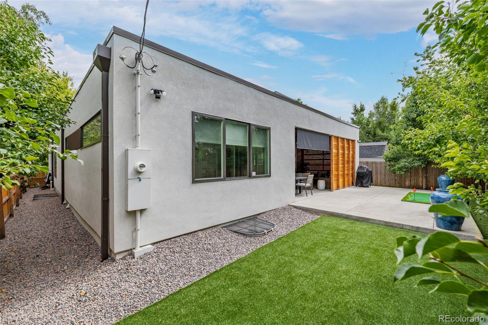 MLS Image #28 for 2901 s bellaire street,denver, Colorado