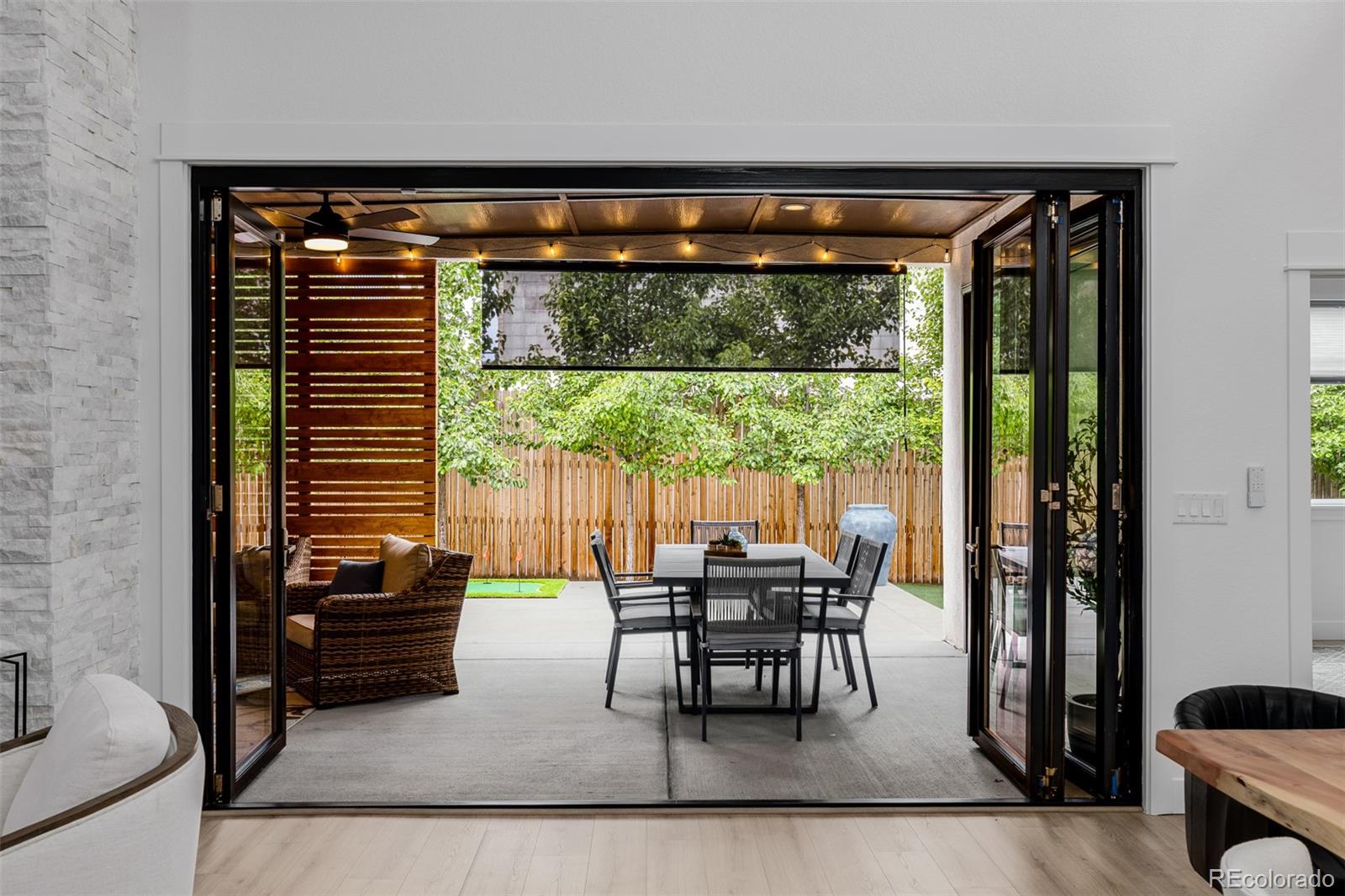 MLS Image #4 for 2901 s bellaire street,denver, Colorado