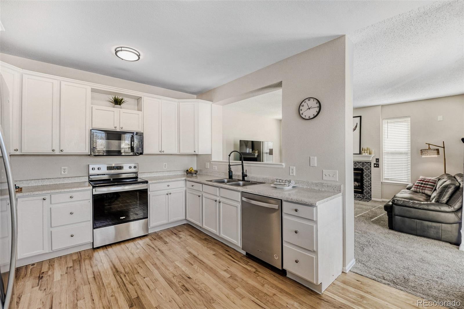 MLS Image #11 for 5121 s lisbon way,centennial, Colorado