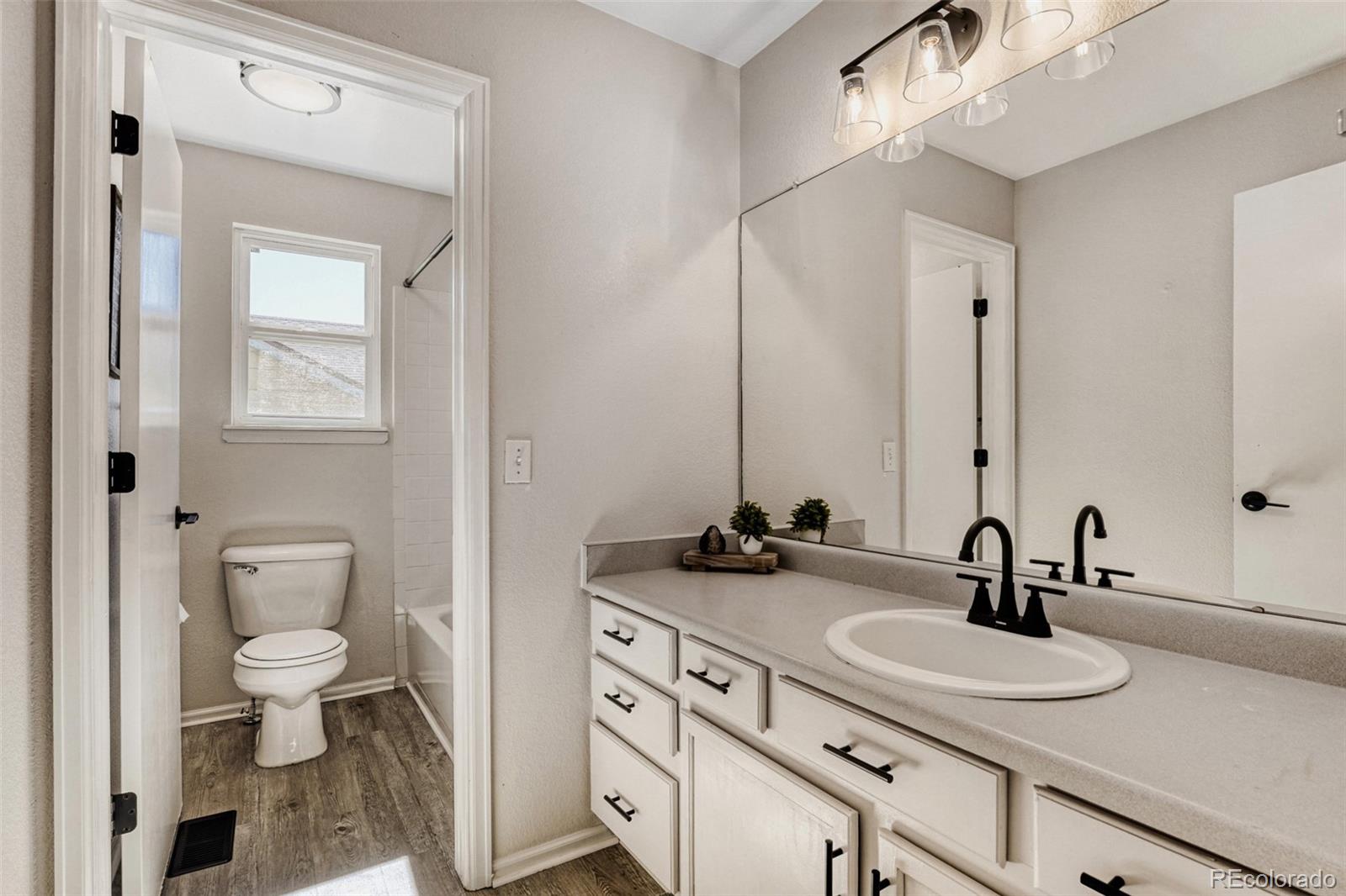 MLS Image #25 for 5121 s lisbon way,centennial, Colorado