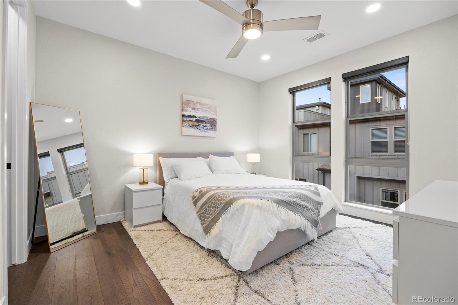 MLS Image #15 for 5009 s platte river parkway,littleton, Colorado