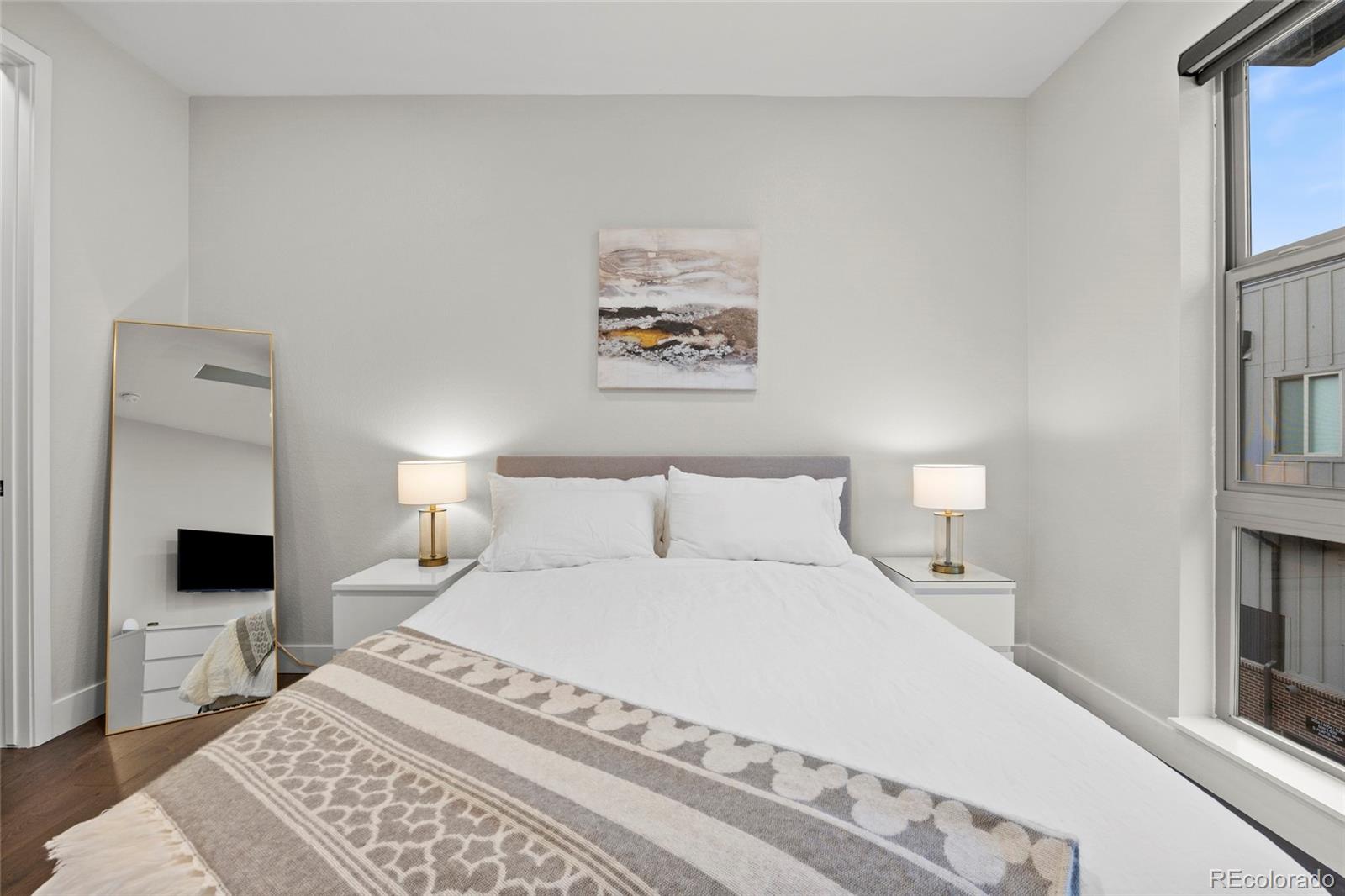 MLS Image #16 for 5009 s platte river parkway,littleton, Colorado