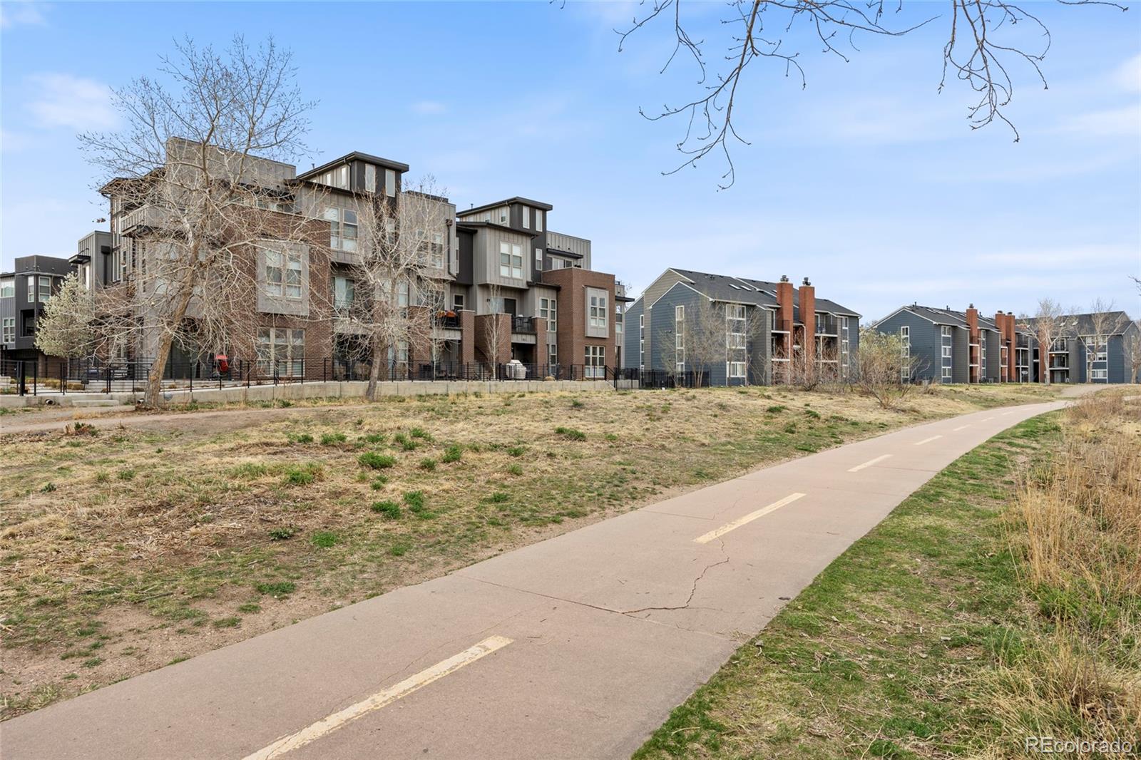 MLS Image #30 for 5009 s platte river parkway,littleton, Colorado