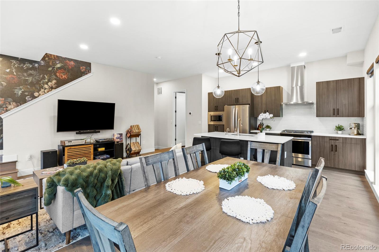 MLS Image #8 for 5009 s platte river parkway,littleton, Colorado