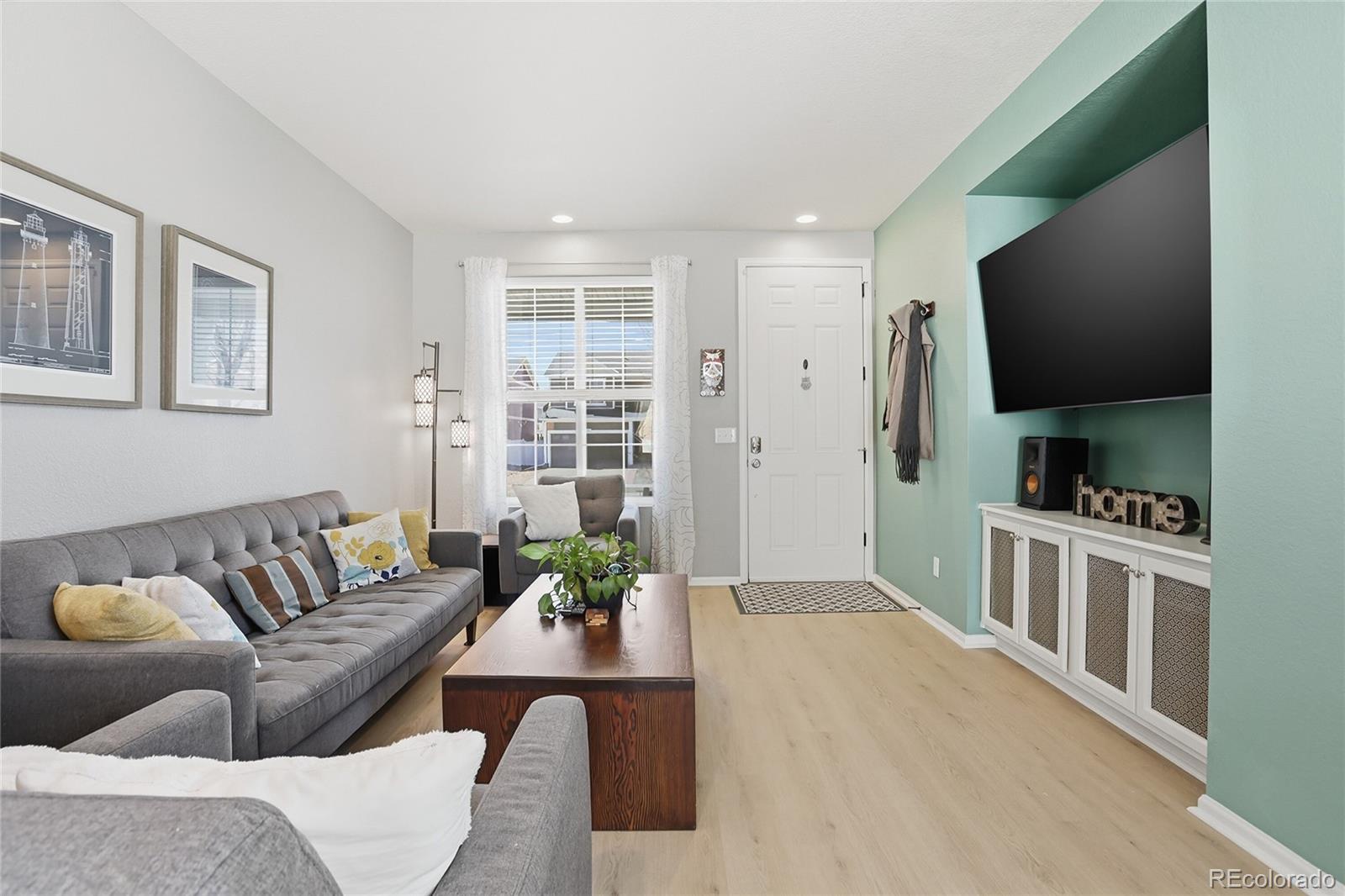 MLS Image #10 for 5548  killarney court,denver, Colorado