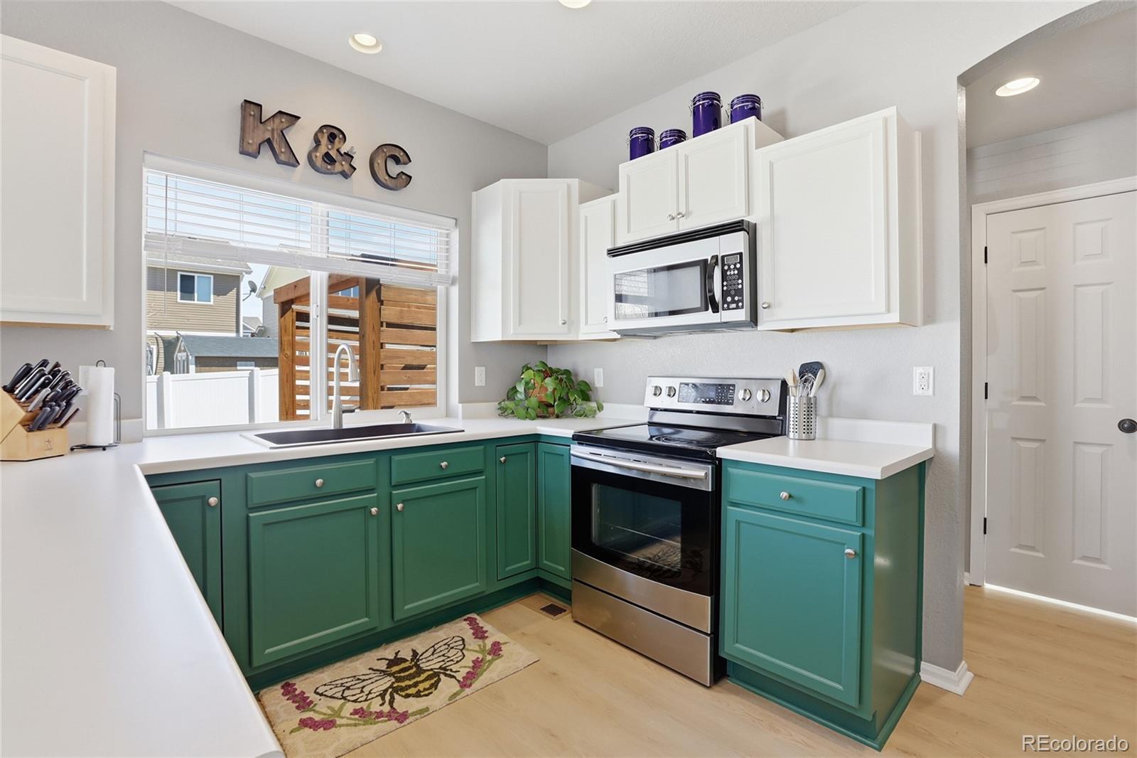 MLS Image #18 for 5548  killarney court,denver, Colorado