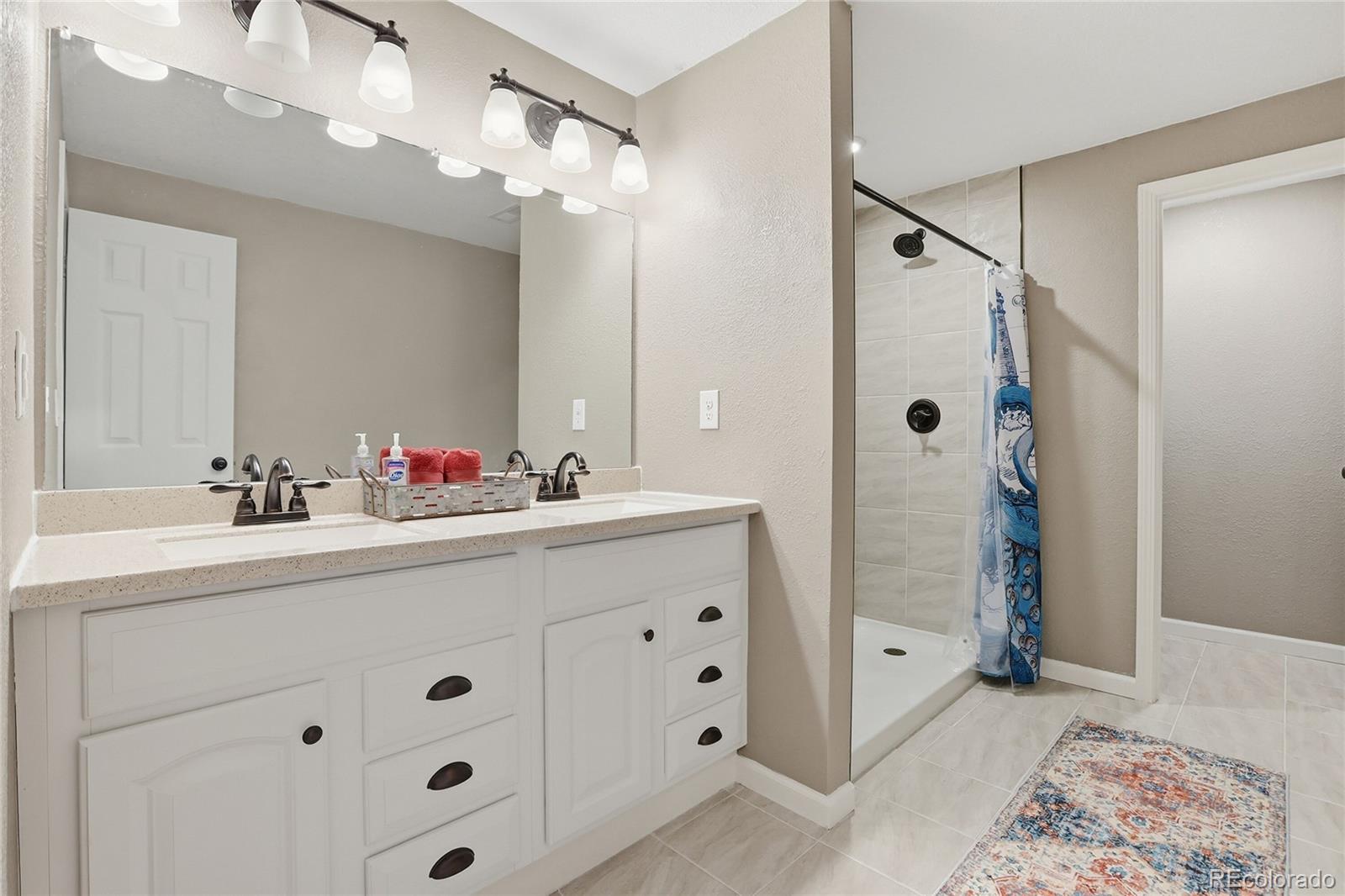 MLS Image #36 for 5548  killarney court,denver, Colorado