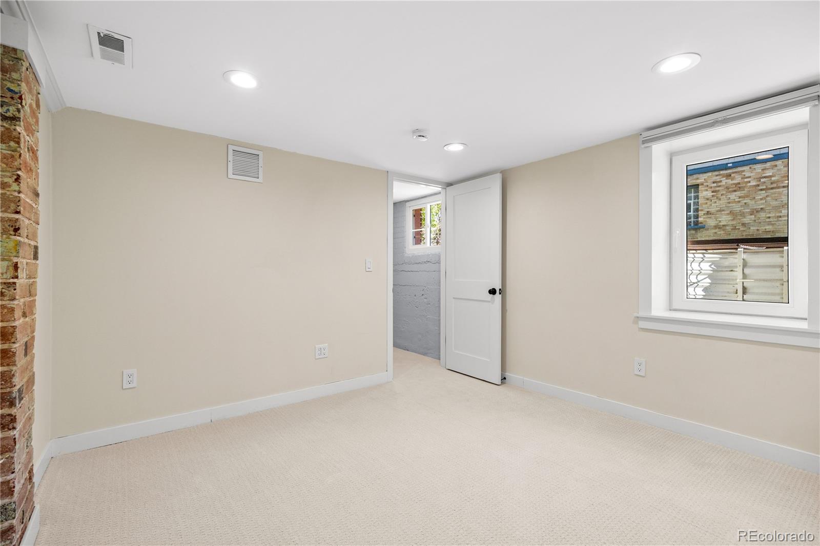 MLS Image #9 for 4540 n bryant street,denver, Colorado